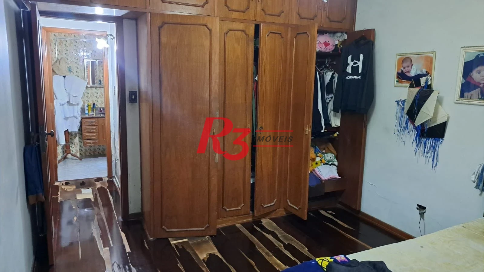 Apartamento com 2 dormitórios à venda, 121 m² por R$ 760.000,00 - Gonzaga - Santos/SP