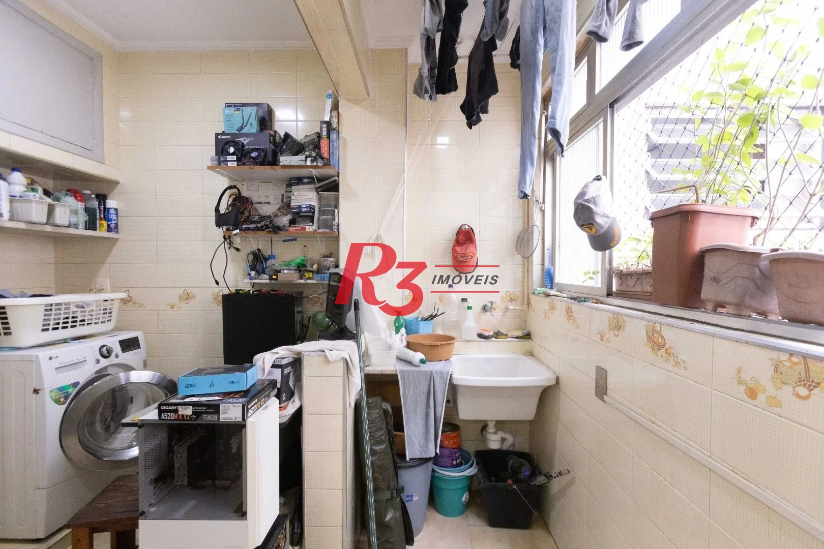Apartamento com 2 dormitórios para alugar, 99 m² por R$ 4.500,00/mês - Gonzaga - Santos/SP