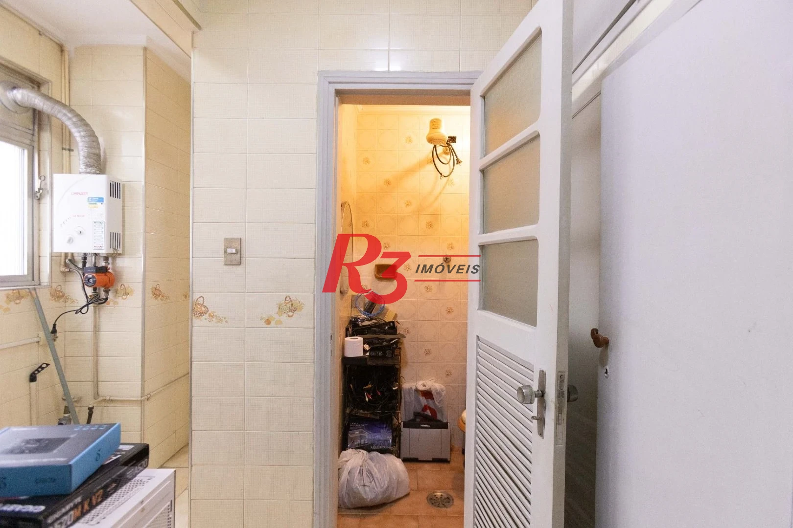 Apartamento com 2 dormitórios para alugar, 99 m² por R$ 4.500,00/mês - Gonzaga - Santos/SP