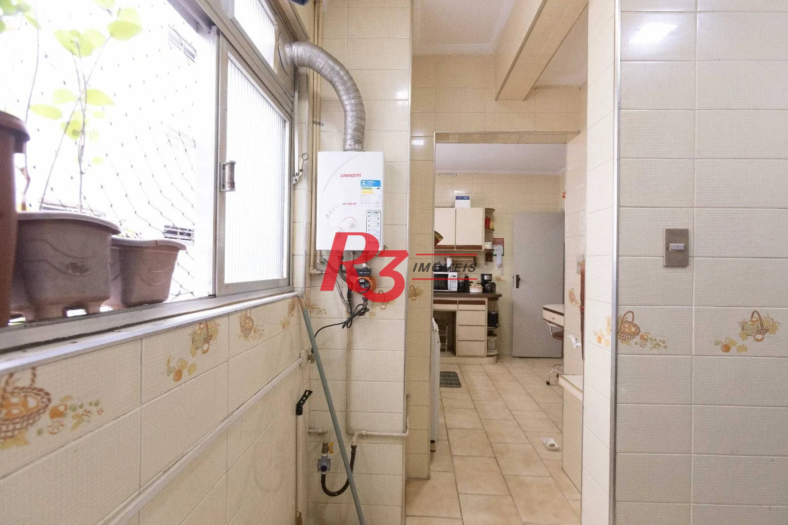 Apartamento com 2 dormitórios para alugar, 99 m² por R$ 4.500,00/mês - Gonzaga - Santos/SP