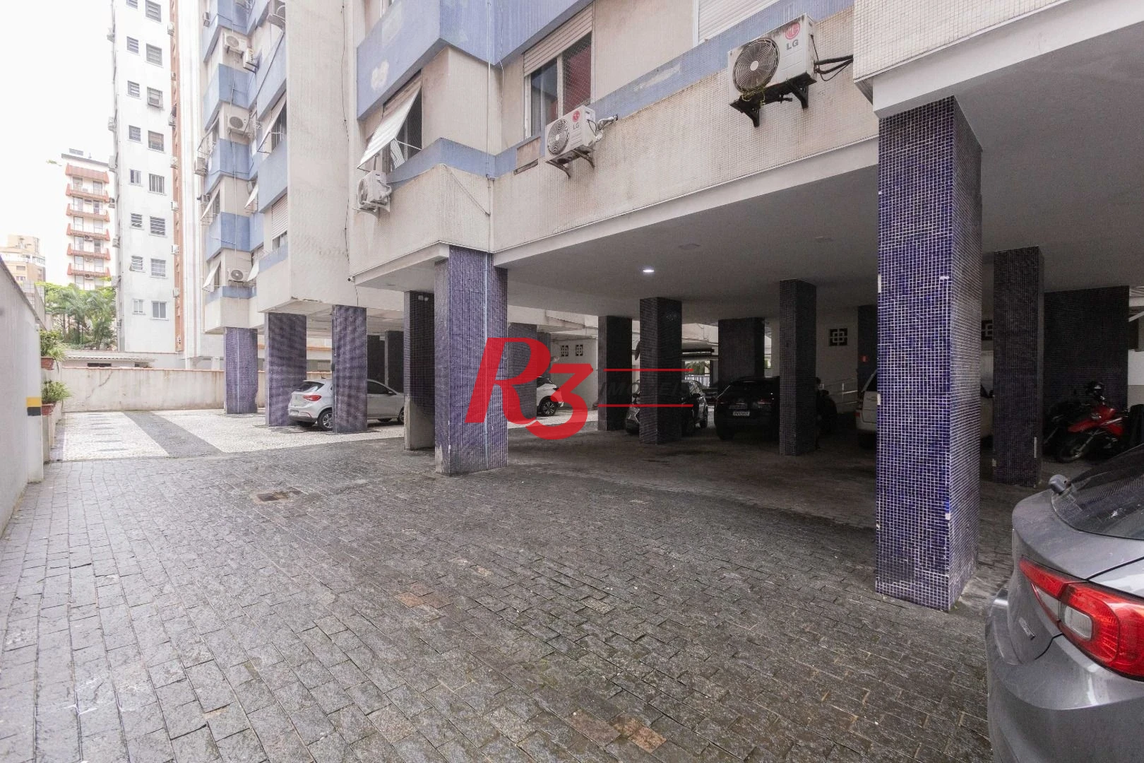 Apartamento com 2 dormitórios para alugar, 99 m² por R$ 4.500,00/mês - Gonzaga - Santos/SP