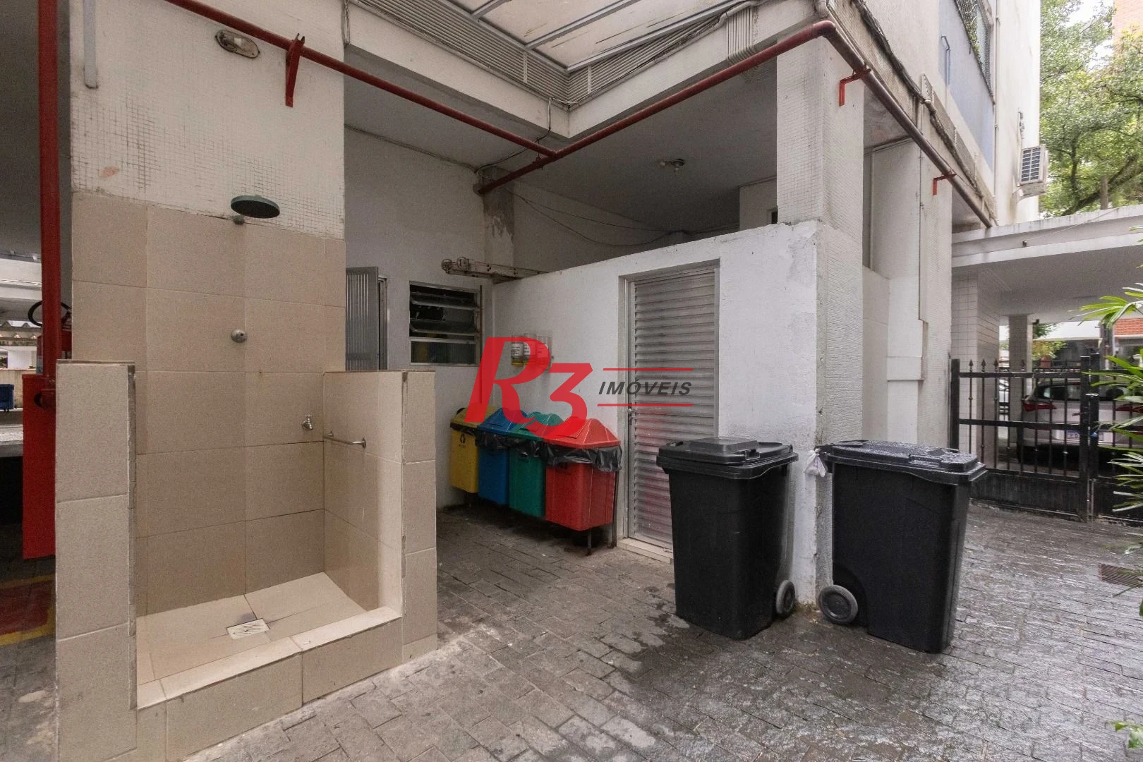 Apartamento com 2 dormitórios para alugar, 99 m² por R$ 4.500,00/mês - Gonzaga - Santos/SP