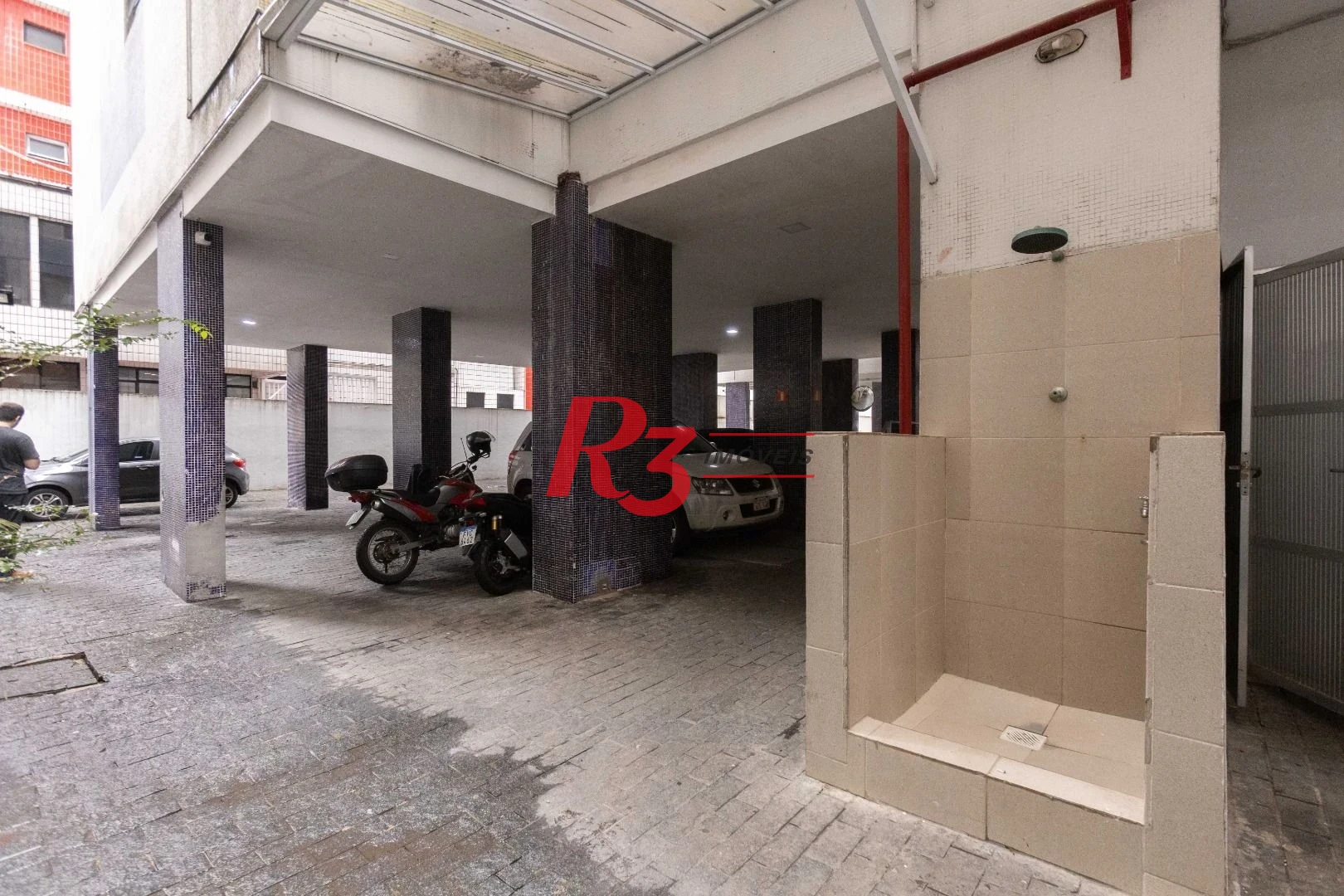 Apartamento com 2 dormitórios para alugar, 99 m² por R$ 4.500,00/mês - Gonzaga - Santos/SP