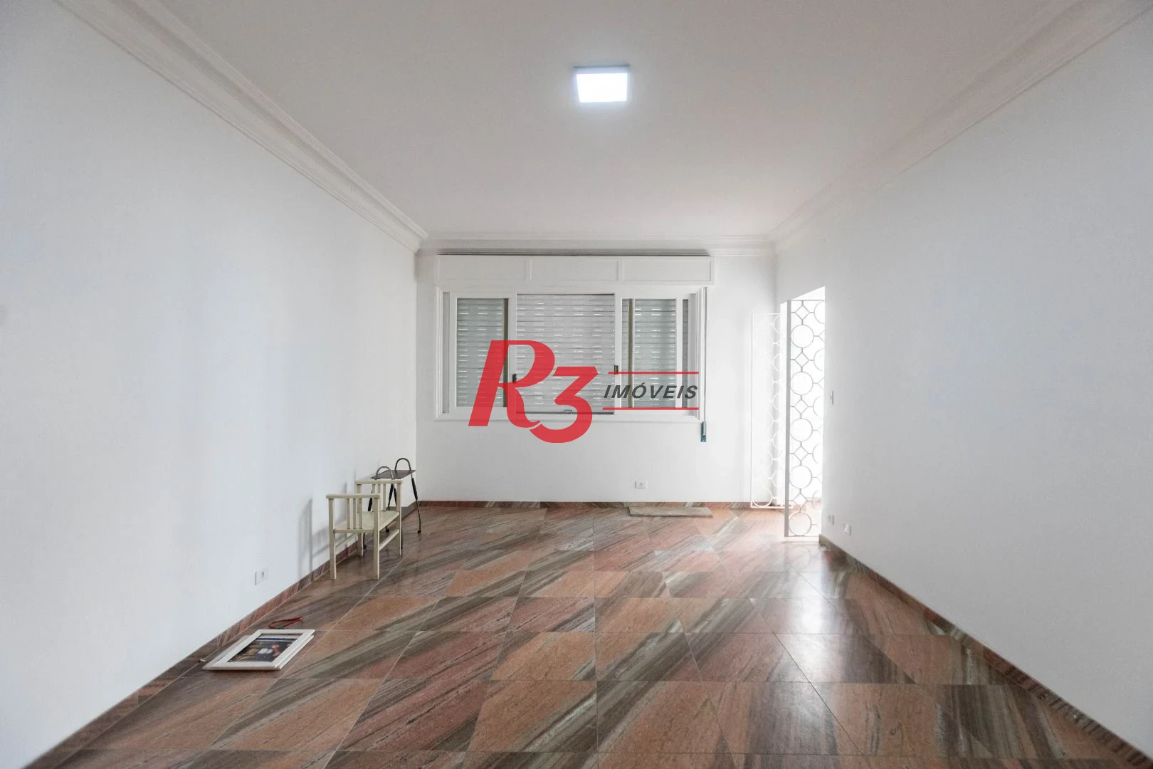 Apartamento com 2 dormitórios à venda, 113 m² por R$ 750.000,00 - Boqueirão - Santos/SP