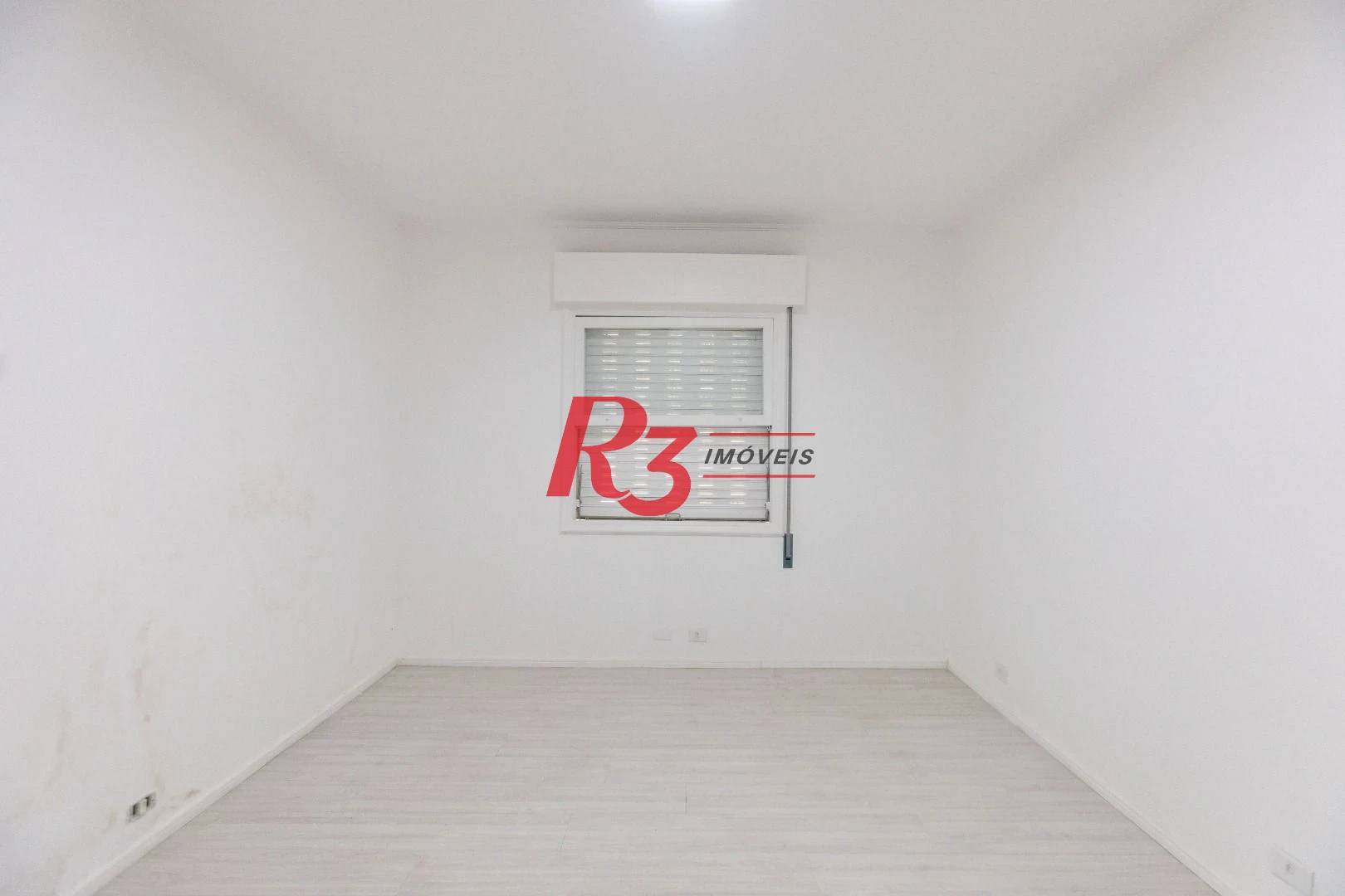 Apartamento com 2 dormitórios à venda, 113 m² por R$ 750.000,00 - Boqueirão - Santos/SP