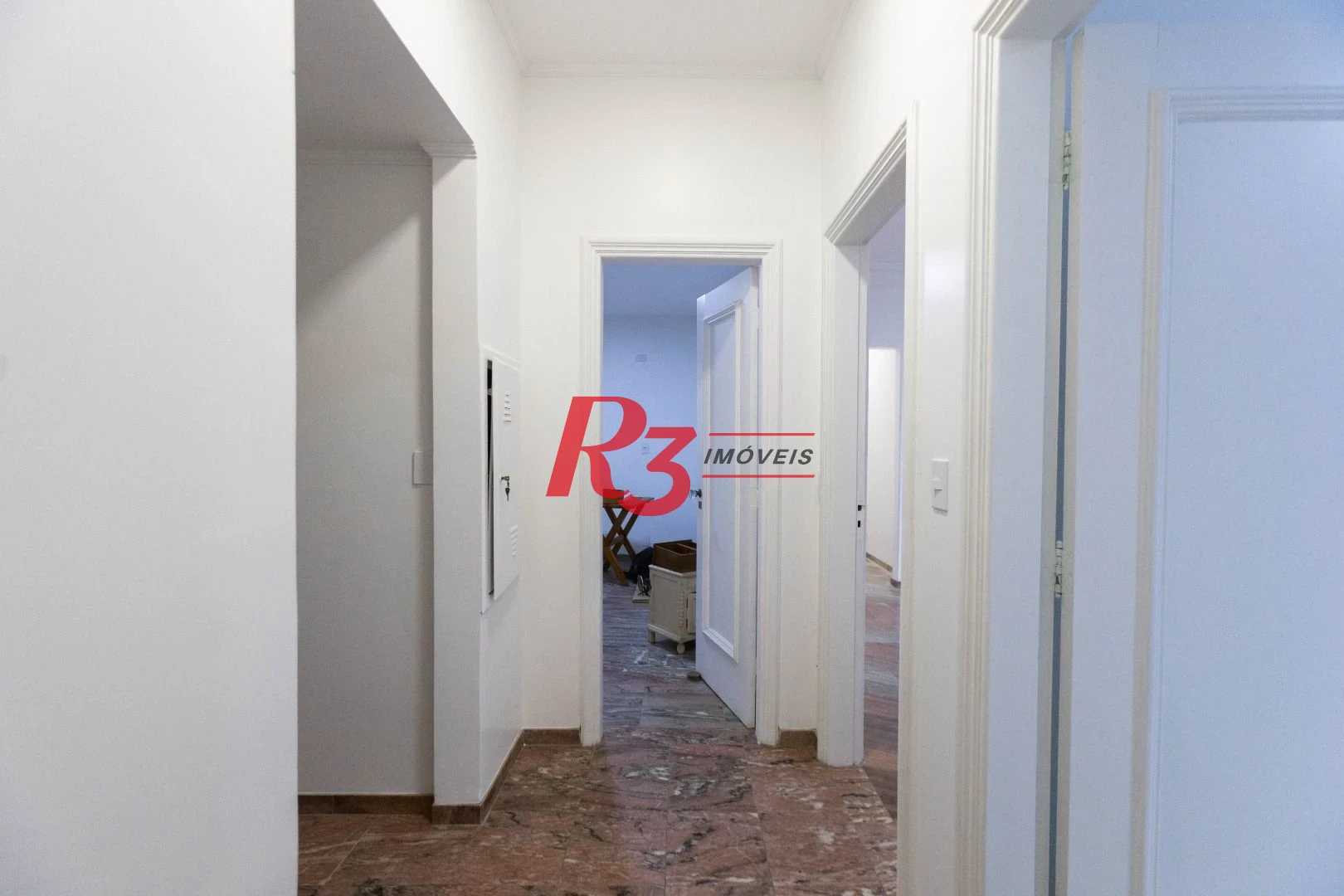 Apartamento com 2 dormitórios à venda, 113 m² por R$ 750.000,00 - Boqueirão - Santos/SP