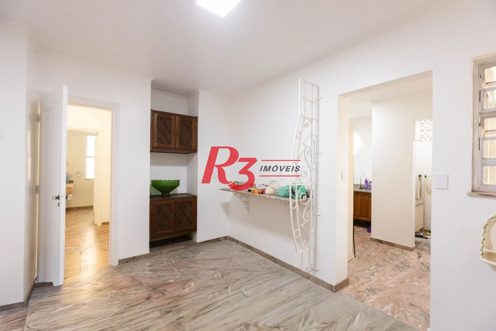 Apartamento com 2 dormitórios à venda, 113 m² por R$ 750.000,00 - Boqueirão - Santos/SP