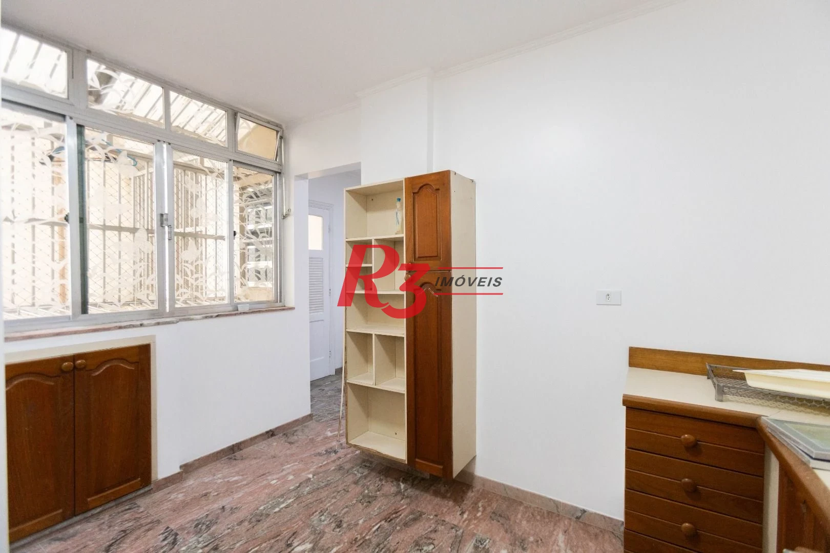 Apartamento com 2 dormitórios à venda, 113 m² por R$ 750.000,00 - Boqueirão - Santos/SP