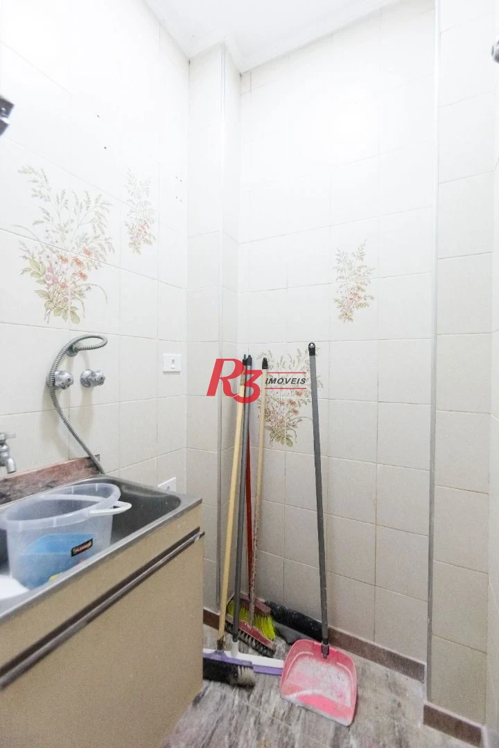 Apartamento com 2 dormitórios à venda, 113 m² por R$ 750.000,00 - Boqueirão - Santos/SP
