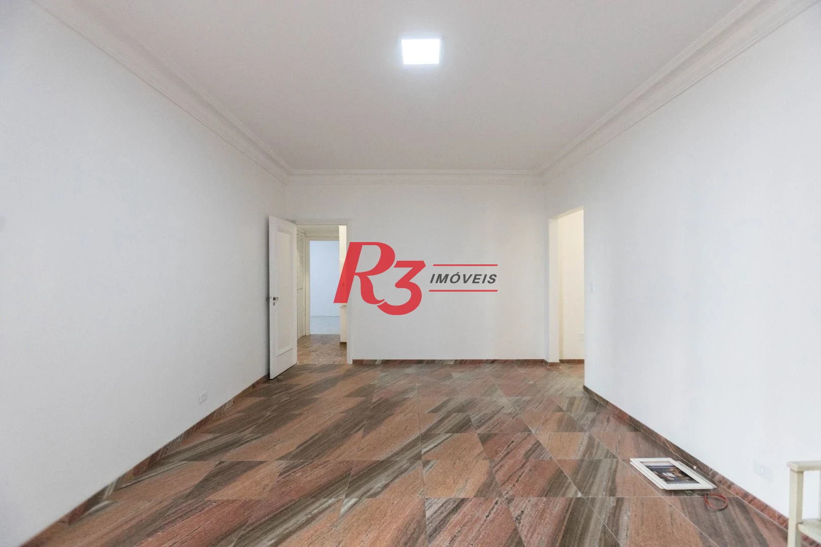 Apartamento com 2 dormitórios à venda, 113 m² por R$ 750.000,00 - Boqueirão - Santos/SP