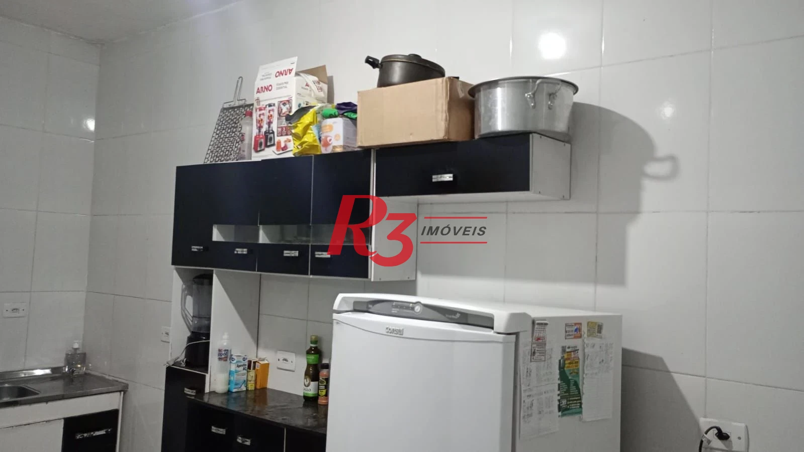 Casa com 2 dormitórios à venda, 55 m² por R$ 400.000,00 - Estuário - Santos/SP
