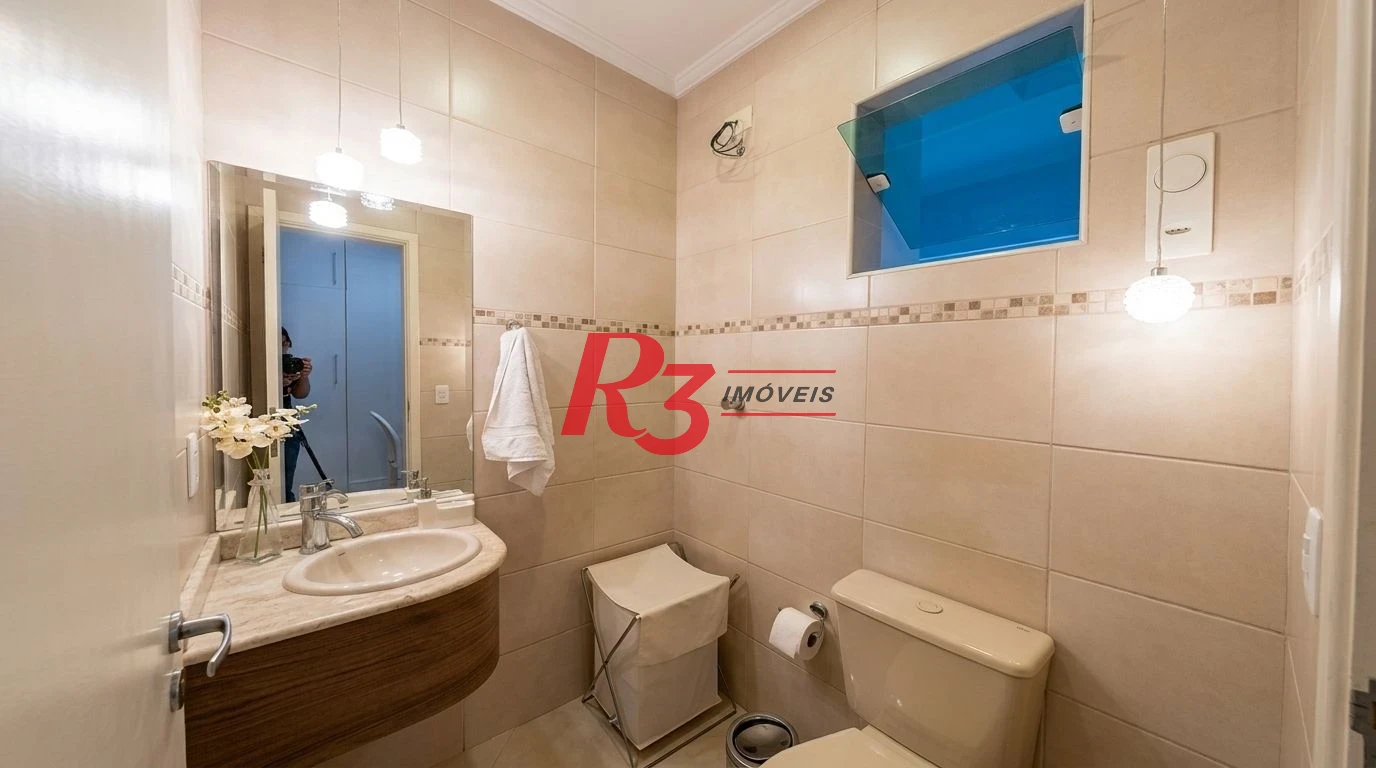Casa com 3 dormitórios à venda, 150 m² por R$ 1.120.000,00 - Vila Matias - Santos/SP