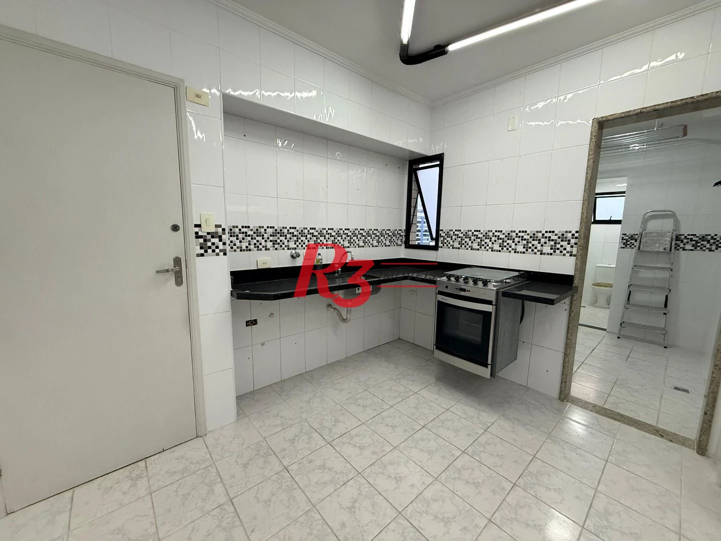 Apartamento com 3 dormitórios à venda, 122 m² por R$ 1.280.000,00 - Pompéia - Santos/SP
