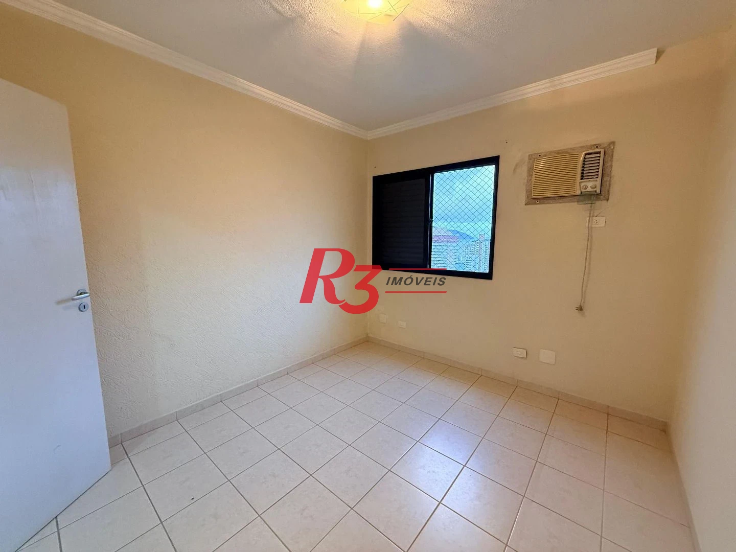 Apartamento com 3 dormitórios à venda, 122 m² por R$ 1.280.000,00 - Pompéia - Santos/SP