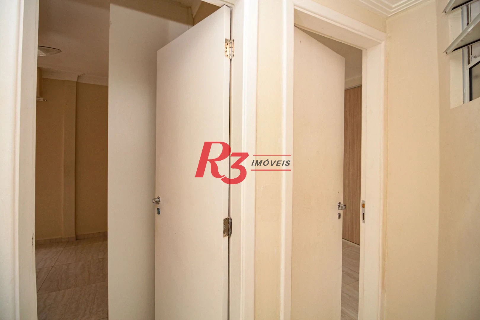 Apartamento com 2 dormitórios à venda, 98 m² por R$ 850.000,00 - Ponta da Praia - Santos/SP