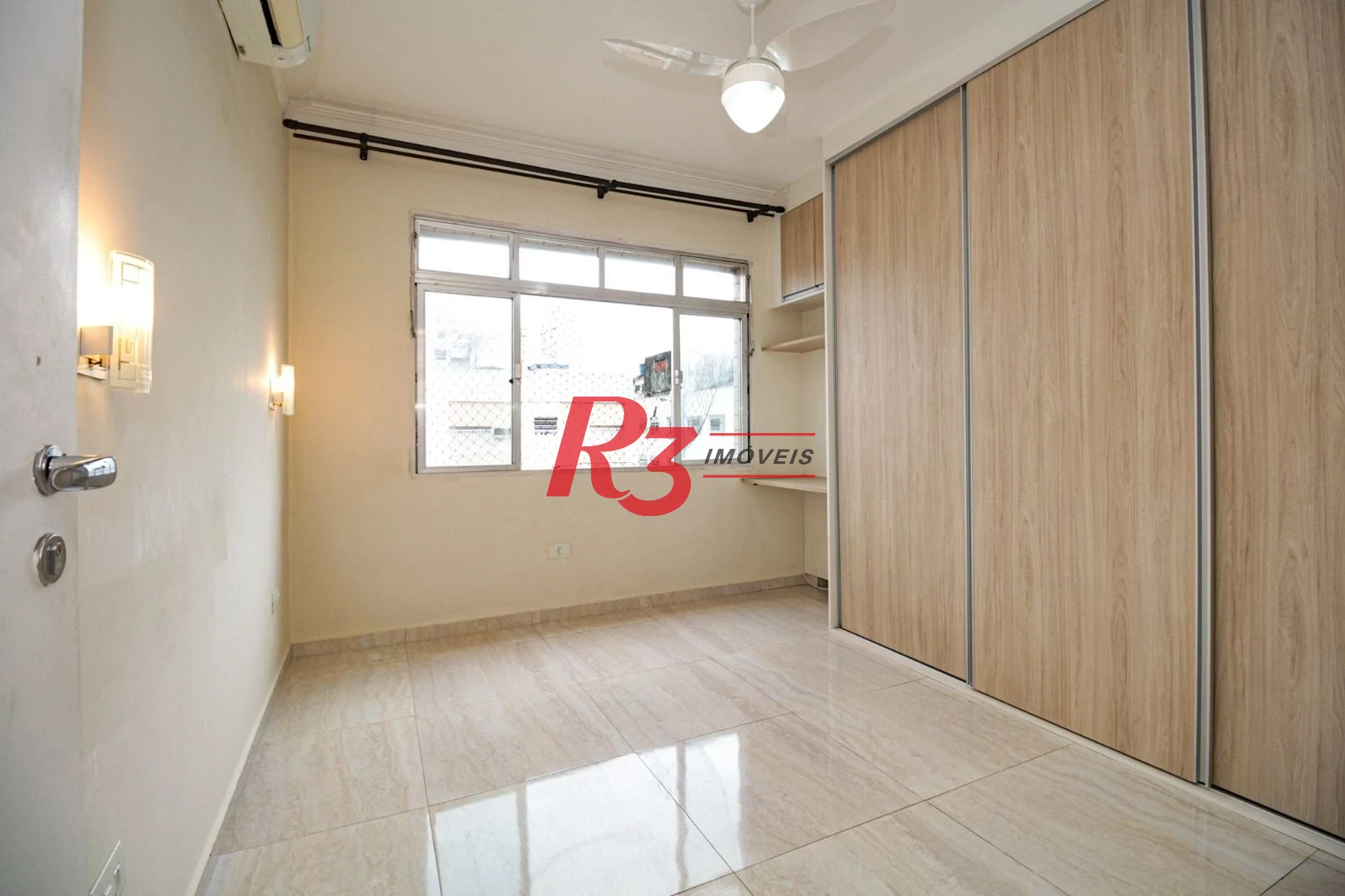 Apartamento com 2 dormitórios à venda, 98 m² por R$ 850.000,00 - Ponta da Praia - Santos/SP