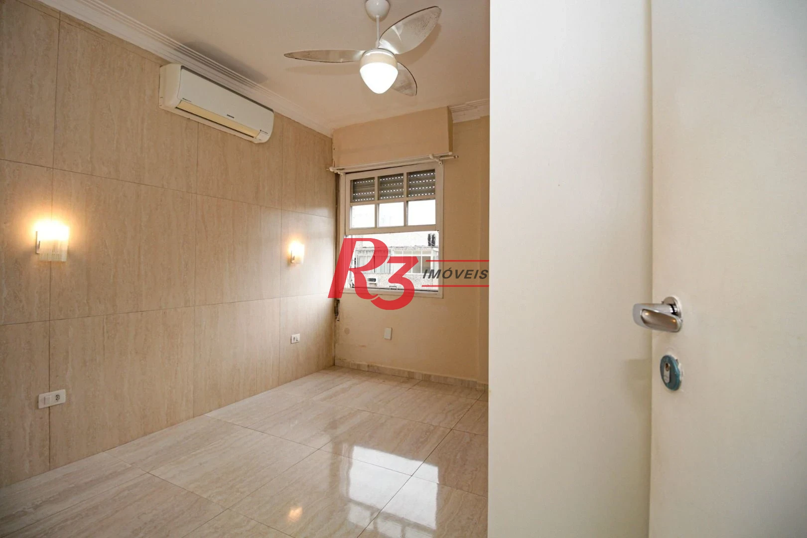 Apartamento com 2 dormitórios à venda, 98 m² por R$ 850.000,00 - Ponta da Praia - Santos/SP