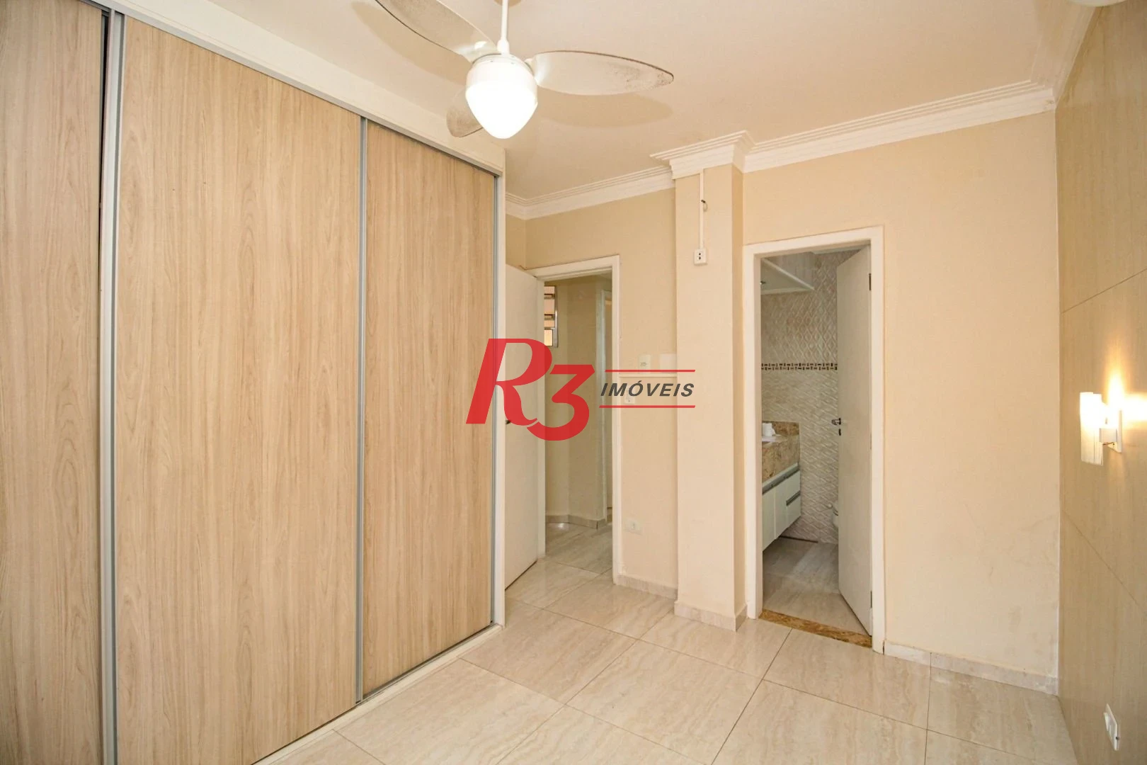 Apartamento com 2 dormitórios à venda, 98 m² por R$ 850.000,00 - Ponta da Praia - Santos/SP