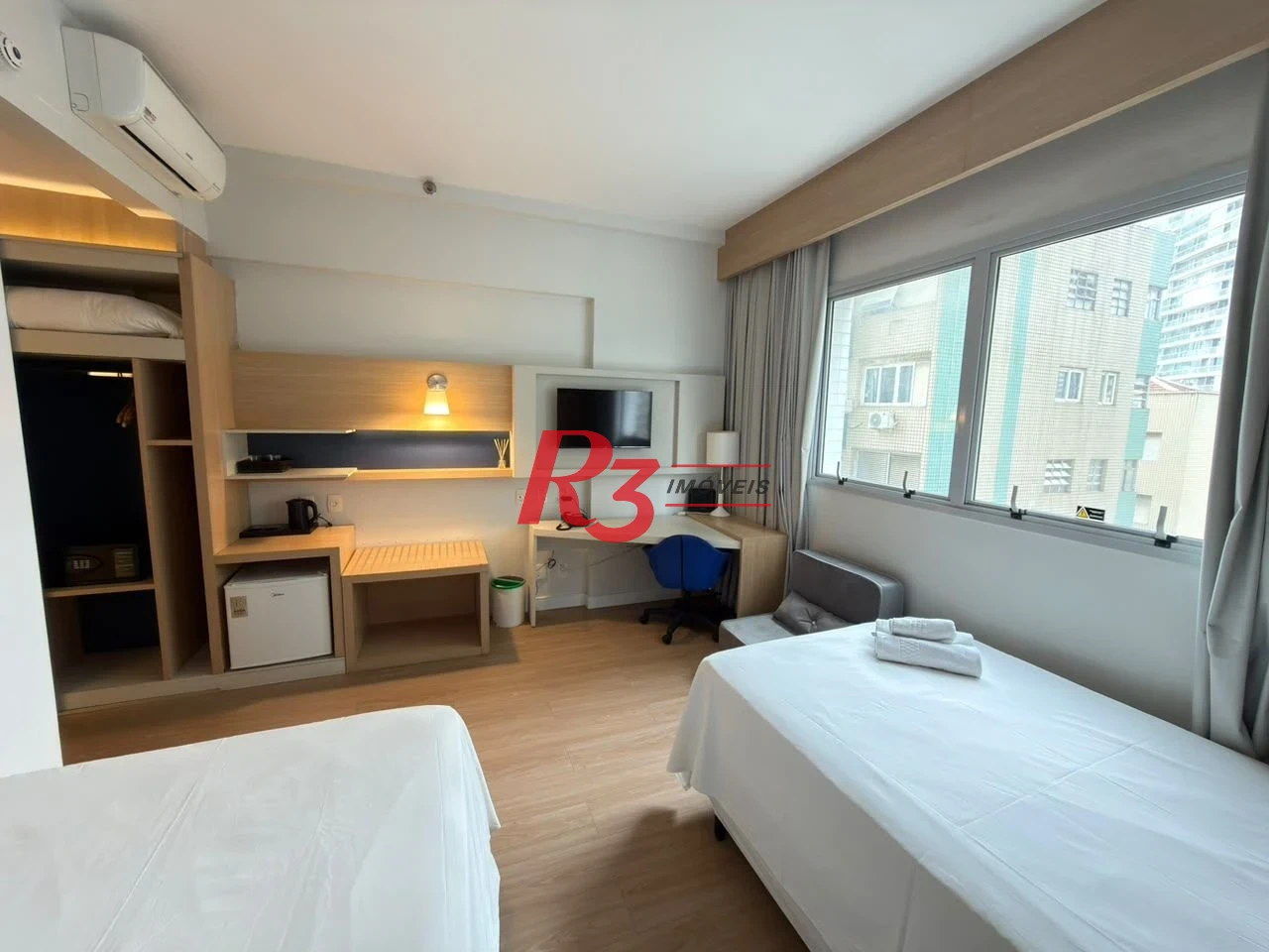 Flat com 1 dormitório à venda, 25 m² por R$ 415.000,00 - Gonzaga - Santos/SP
