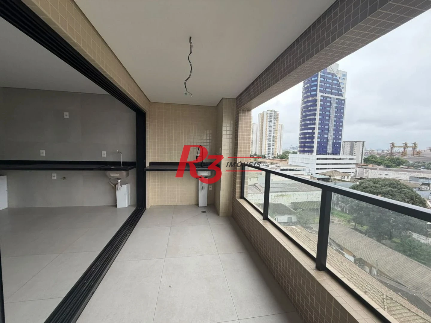 Apartamento com 2 dormitórios à venda, 65 m² por R$ 850.000,00 - Ponta da Praia - Santos/SP