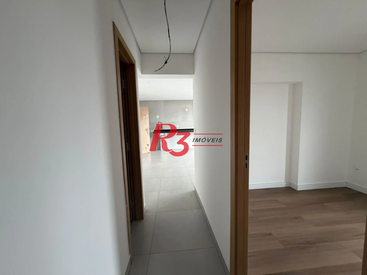 Apartamento com 2 dormitórios à venda, 65 m² por R$ 850.000,00 - Ponta da Praia - Santos/SP