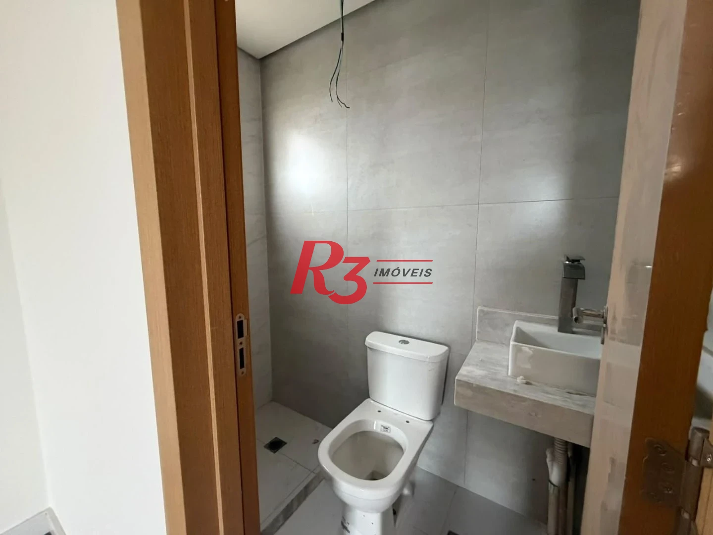 Apartamento com 2 dormitórios à venda, 65 m² por R$ 850.000,00 - Ponta da Praia - Santos/SP