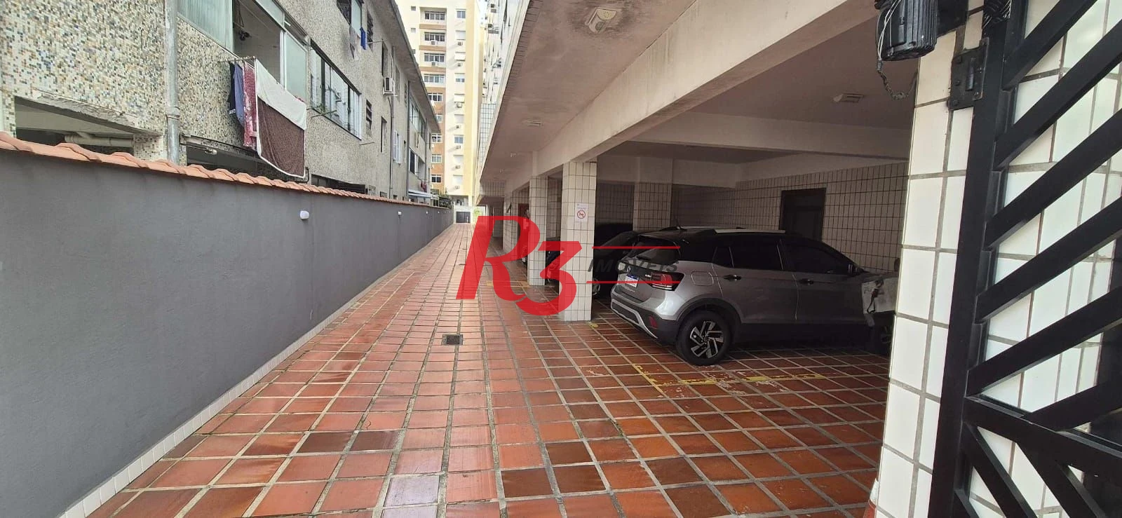 Apartamento com 2 dormitórios à venda, 105 m² por R$ 700.000,00 - Ponta da Praia - Santos/SP