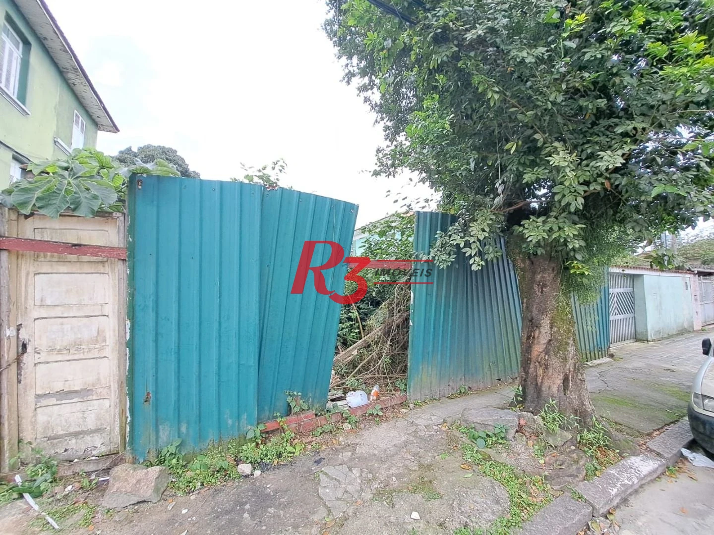 Terreno para alugar, 300 m² por R$ 6.000,00/mês - Marapé - Santos/SP