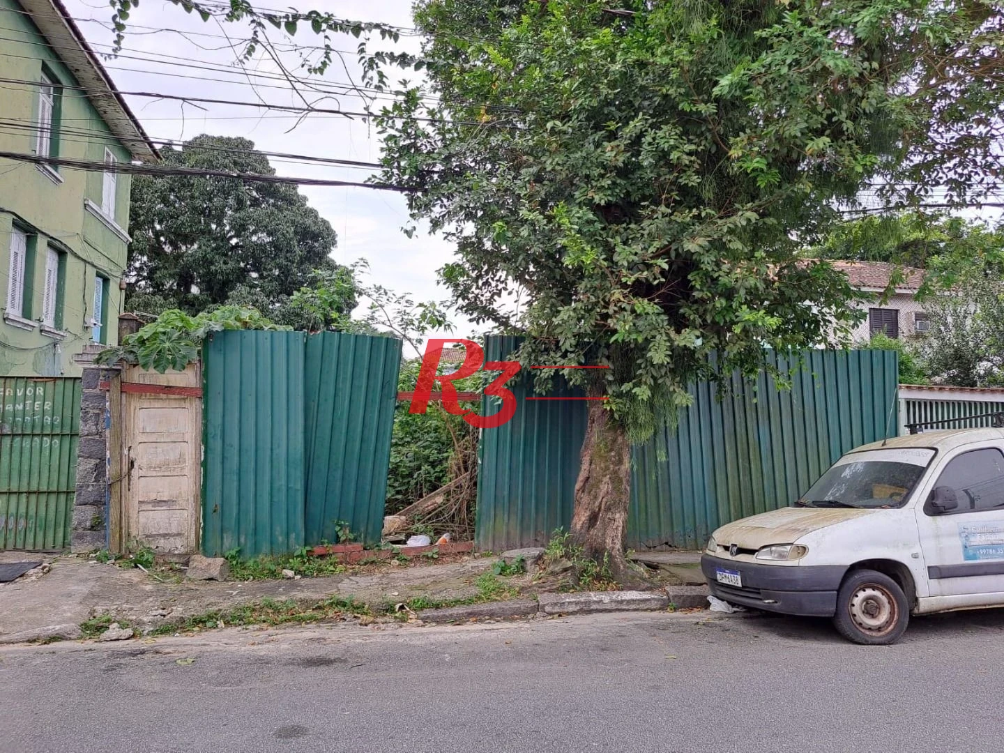 Terreno para alugar, 300 m² por R$ 6.000,00/mês - Marapé - Santos/SP
