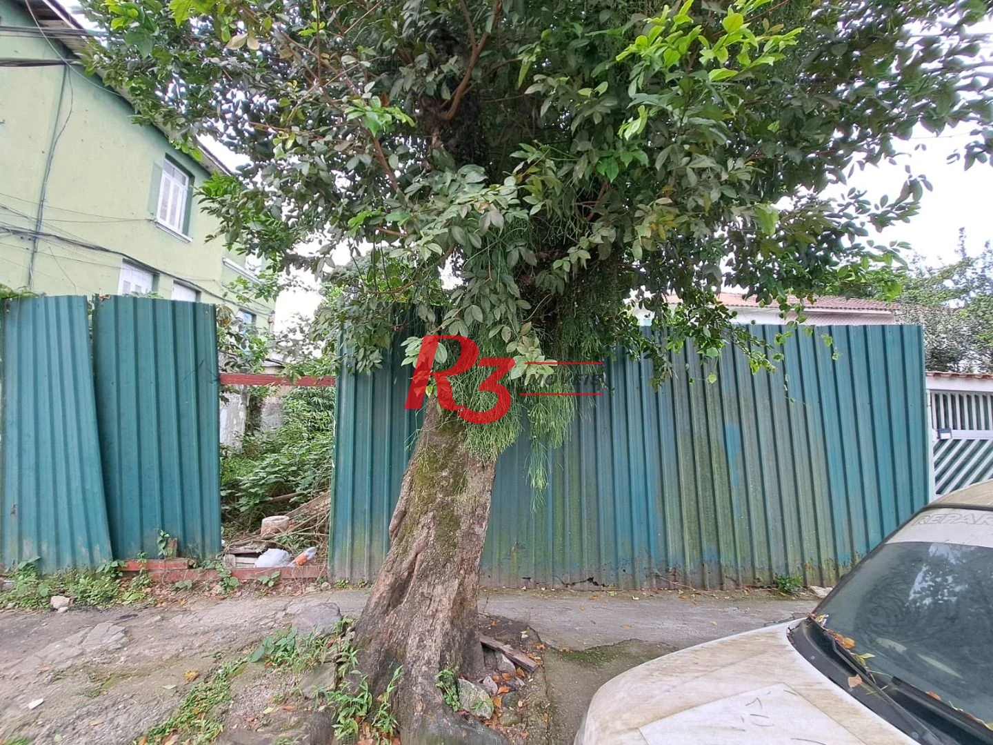 Terreno para alugar, 300 m² por R$ 6.000,00/mês - Marapé - Santos/SP
