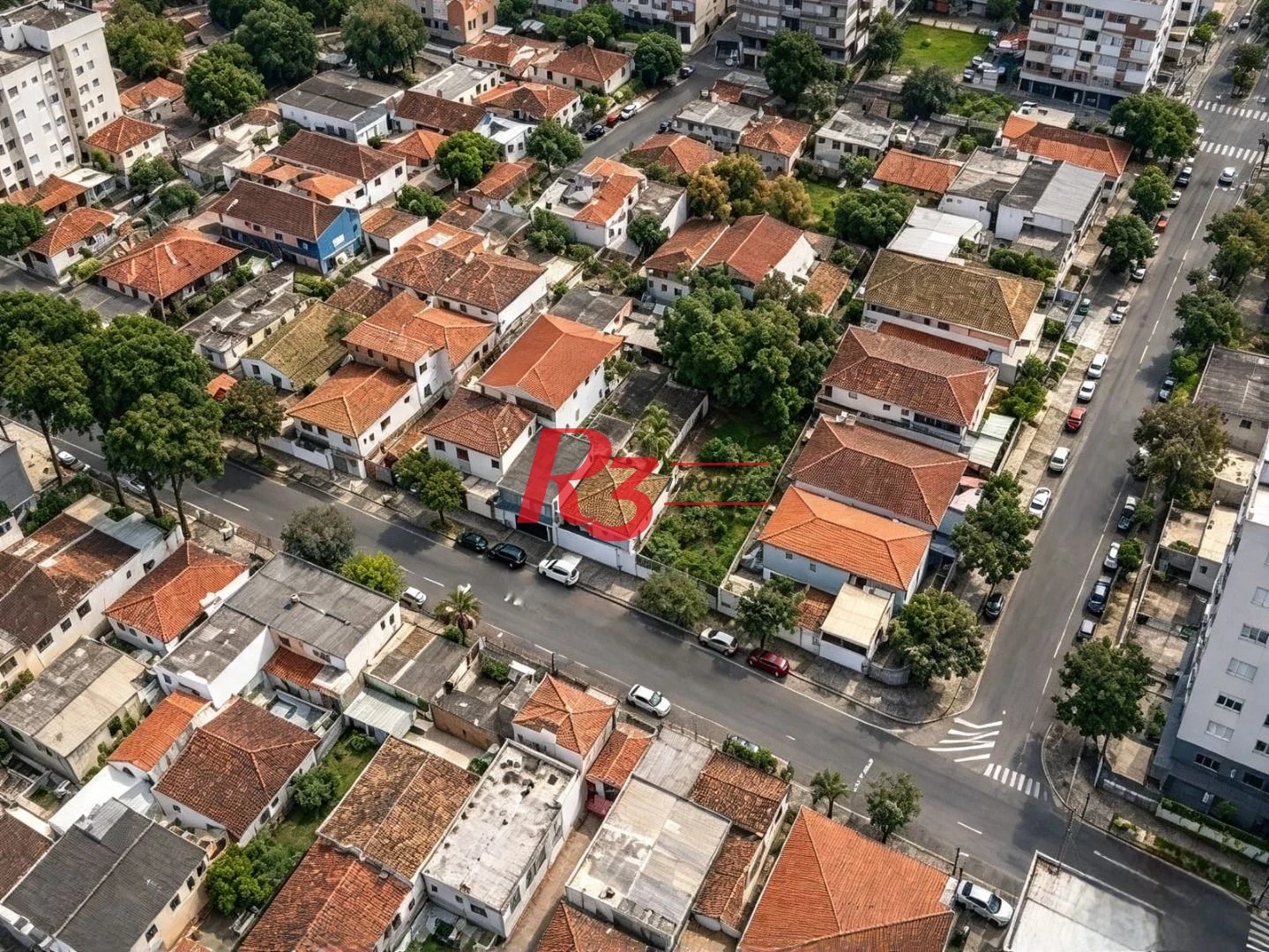 Terreno para alugar, 300 m² por R$ 6.000,00/mês - Marapé - Santos/SP