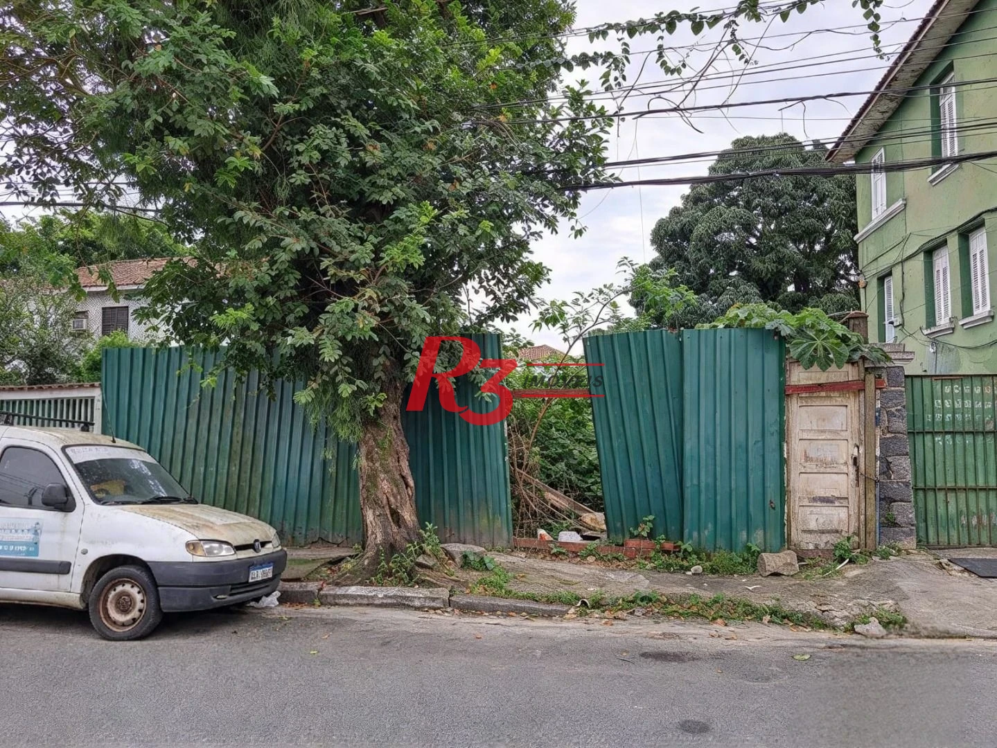 Terreno para alugar, 300 m² por R$ 6.000,00/mês - Marapé - Santos/SP