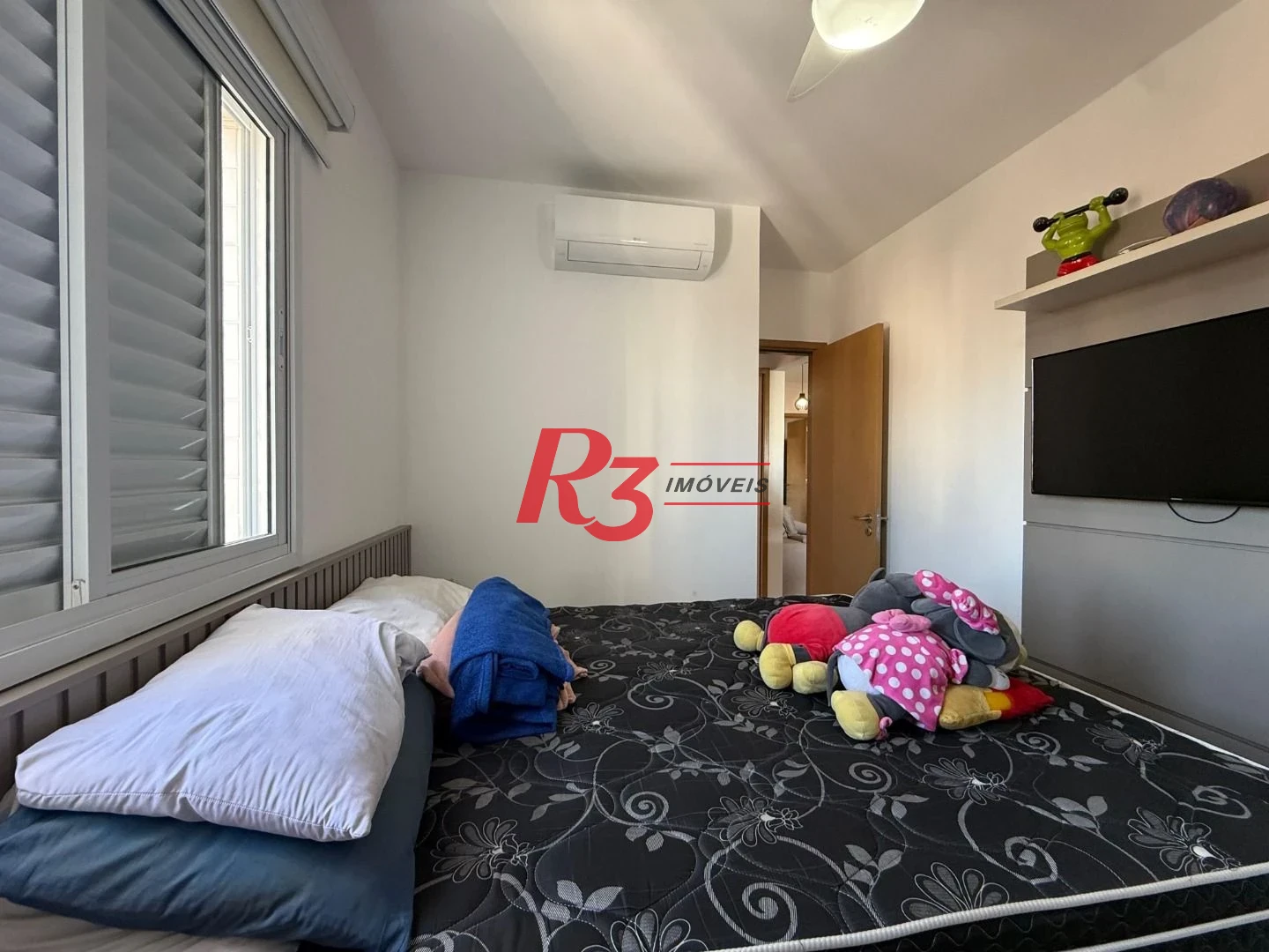 Apartamento com 2 dormitórios à venda, 69 m² por R$ 950.000,00 - Boqueirão - Santos/SP