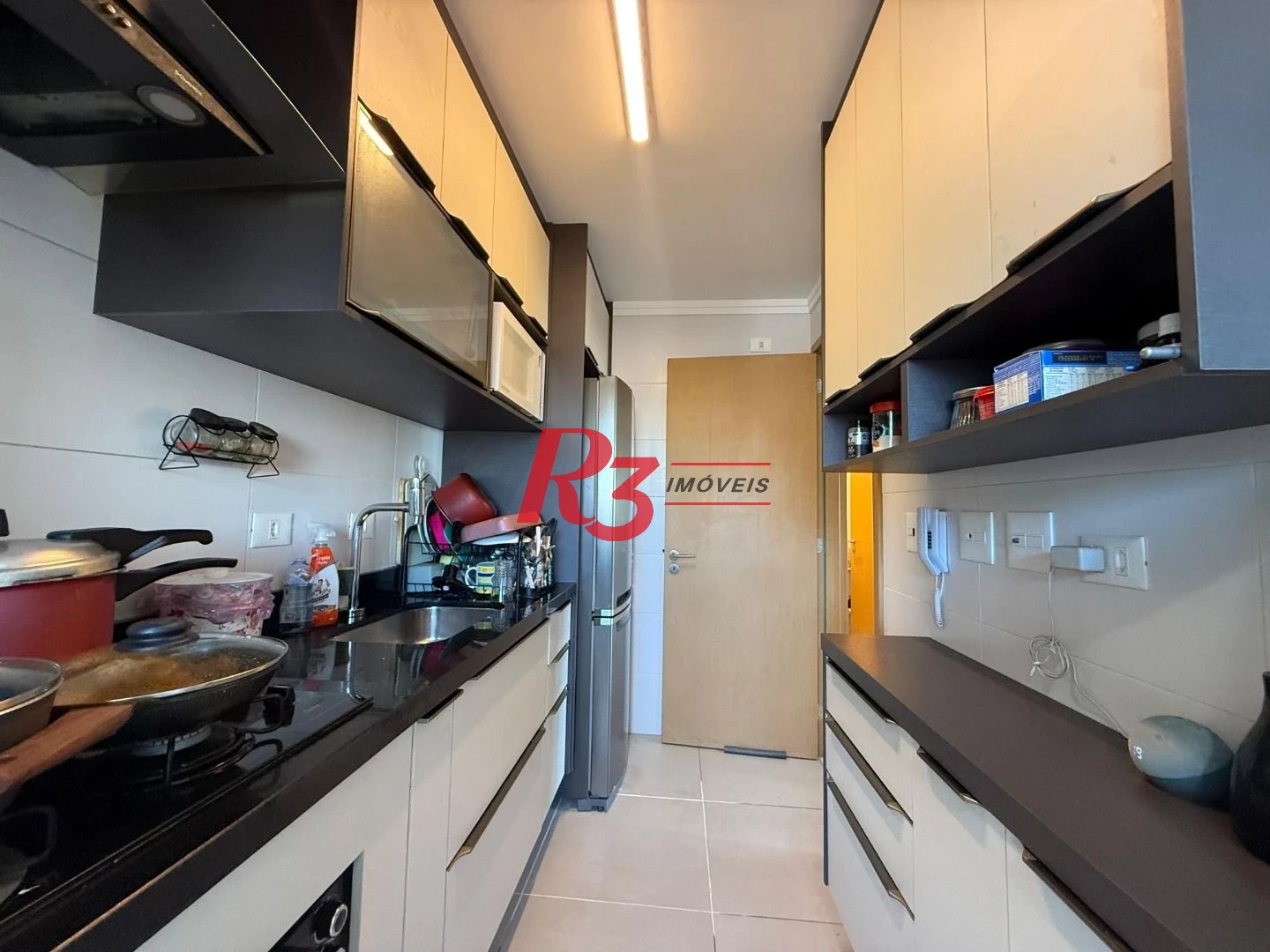 Apartamento com 2 dormitórios à venda, 69 m² por R$ 950.000,00 - Boqueirão - Santos/SP