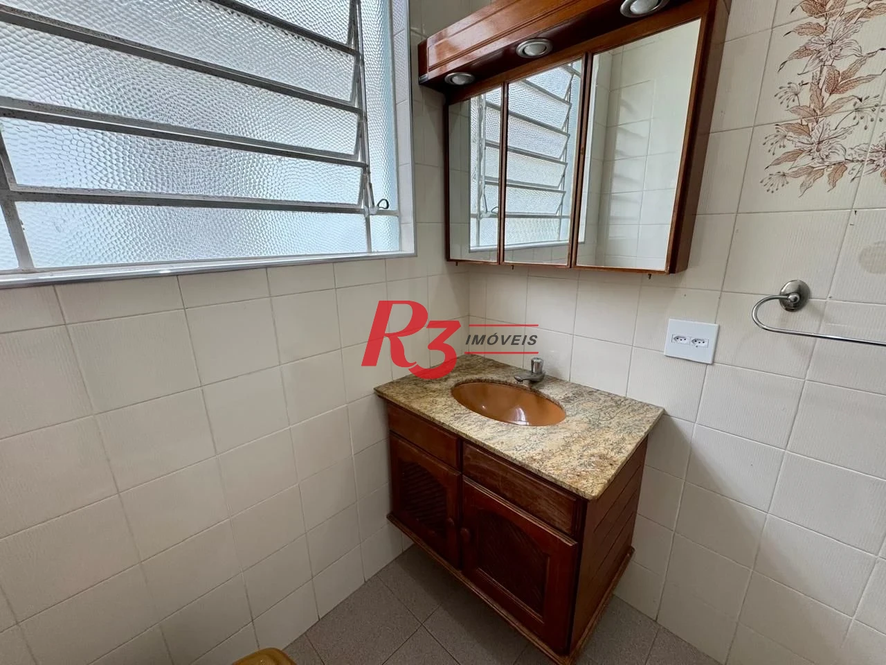 Sobrado com 3 dormitórios para alugar, 150 m² por R$ 6.320,00/mês - Aparecida - Santos/SP