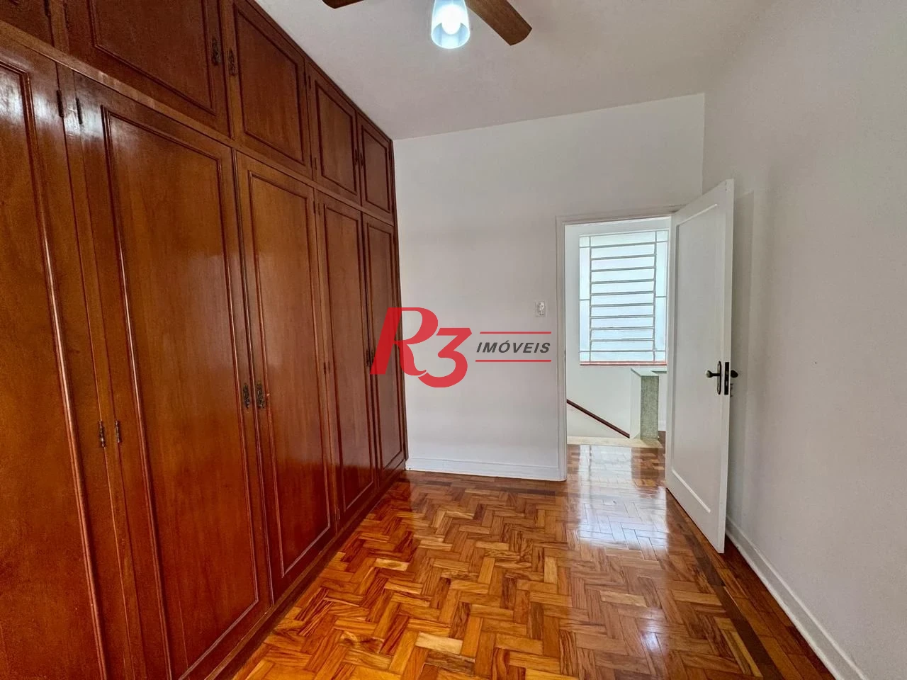 Sobrado com 3 dormitórios para alugar, 150 m² por R$ 6.320,00/mês - Aparecida - Santos/SP