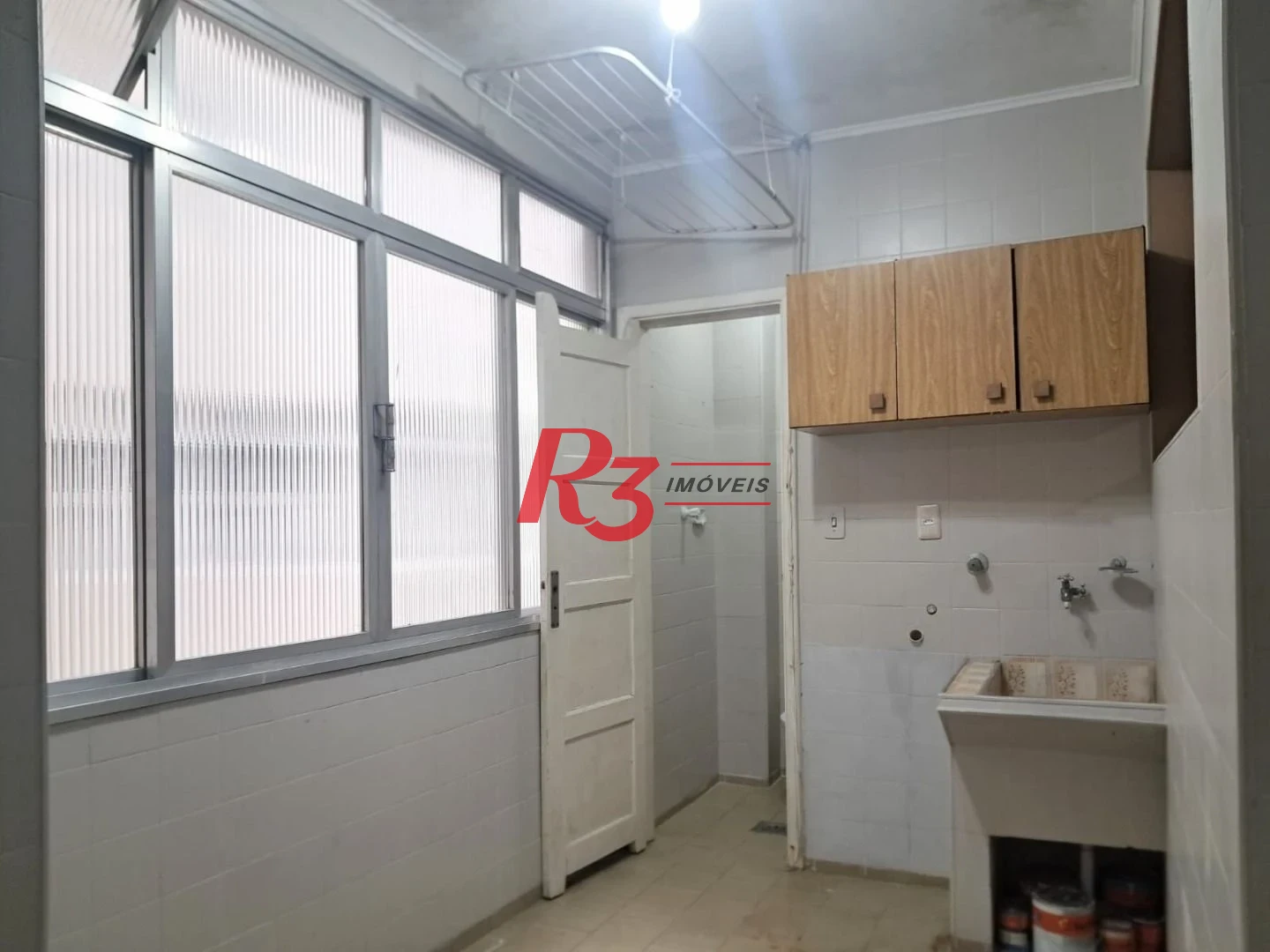 Apartamento com 3 dormitórios à venda, 153 m² por R$ 760.000,00 - Gonzaga - Santos/SP