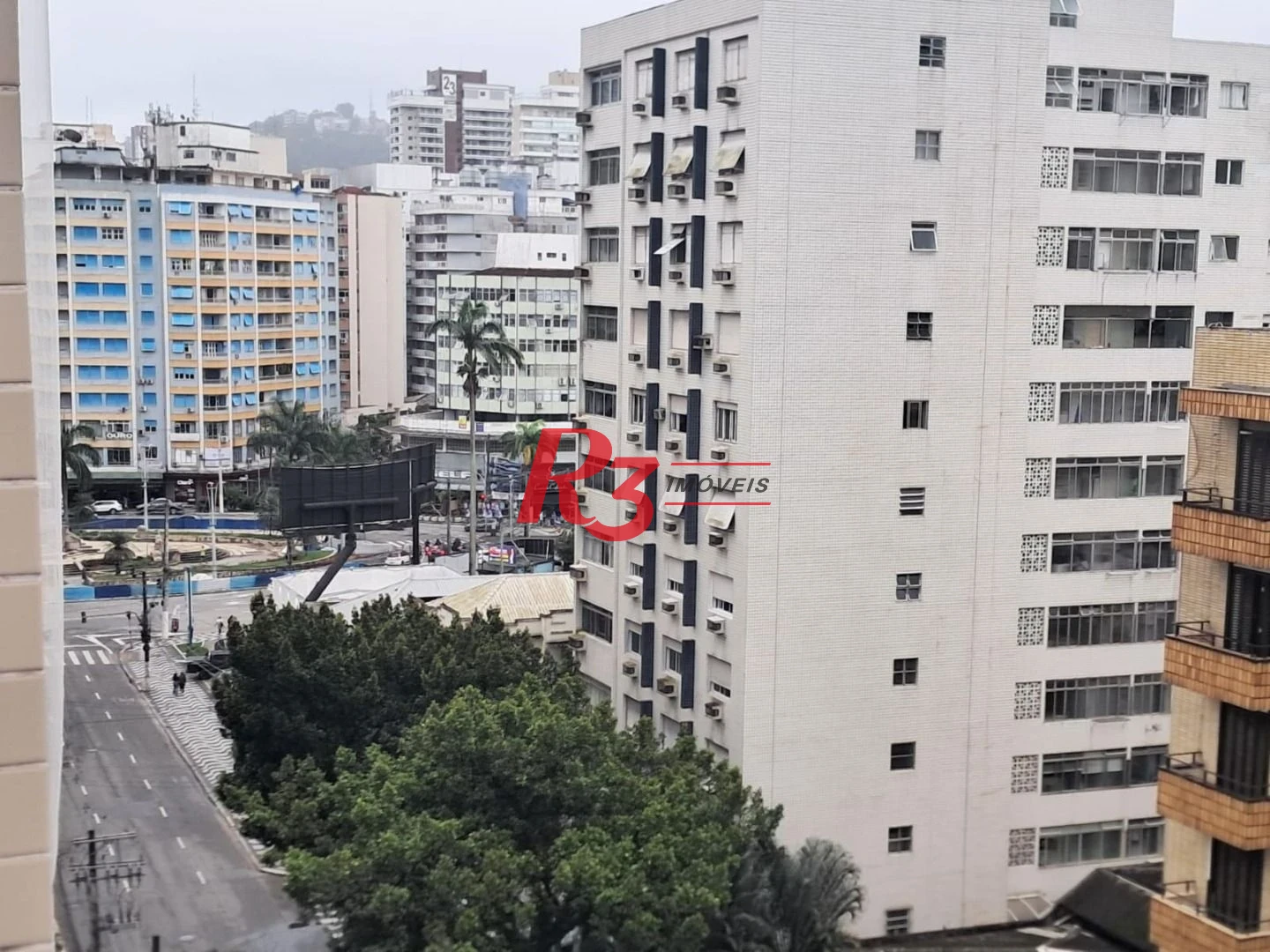 Apartamento com 3 dormitórios à venda, 153 m² por R$ 760.000,00 - Gonzaga - Santos/SP