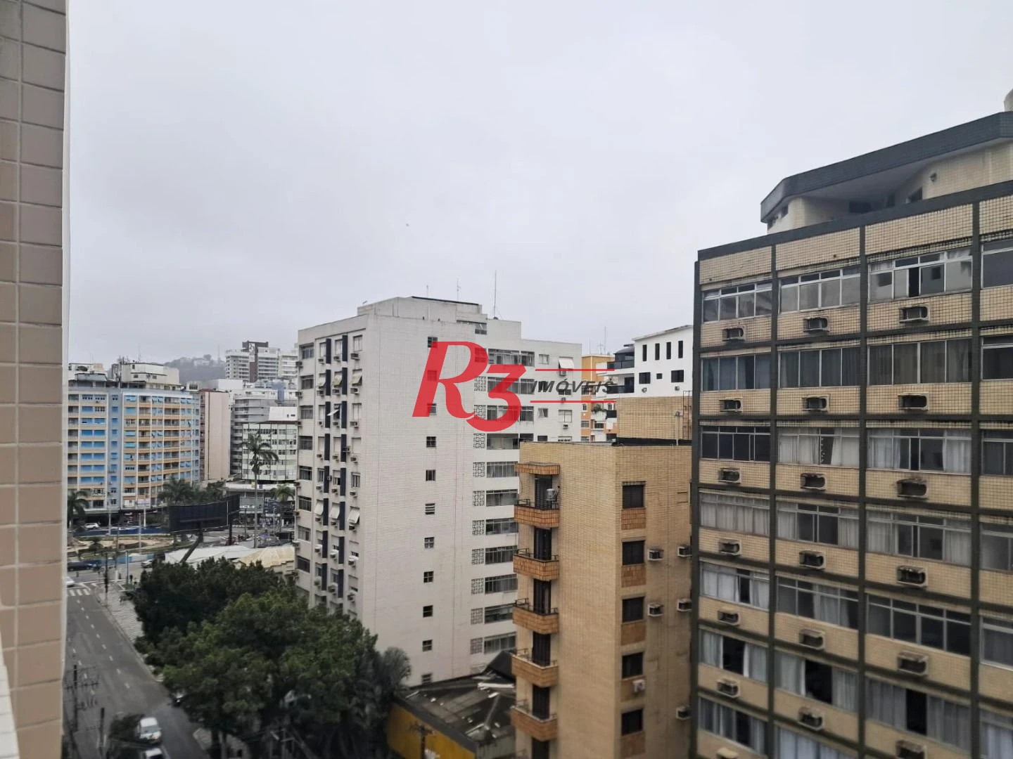 Apartamento com 3 dormitórios à venda, 153 m² por R$ 760.000,00 - Gonzaga - Santos/SP