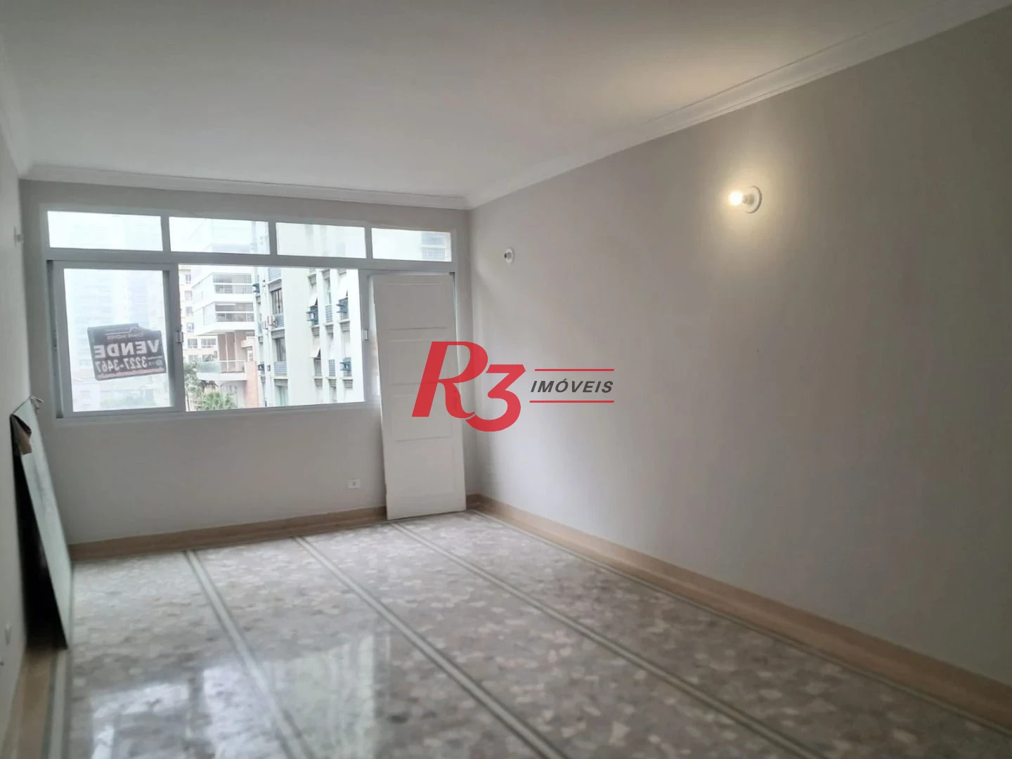 Apartamento com 2 dormitórios à venda, 153 m² por R$ 700.000,00 - Gonzaga - Santos/SP