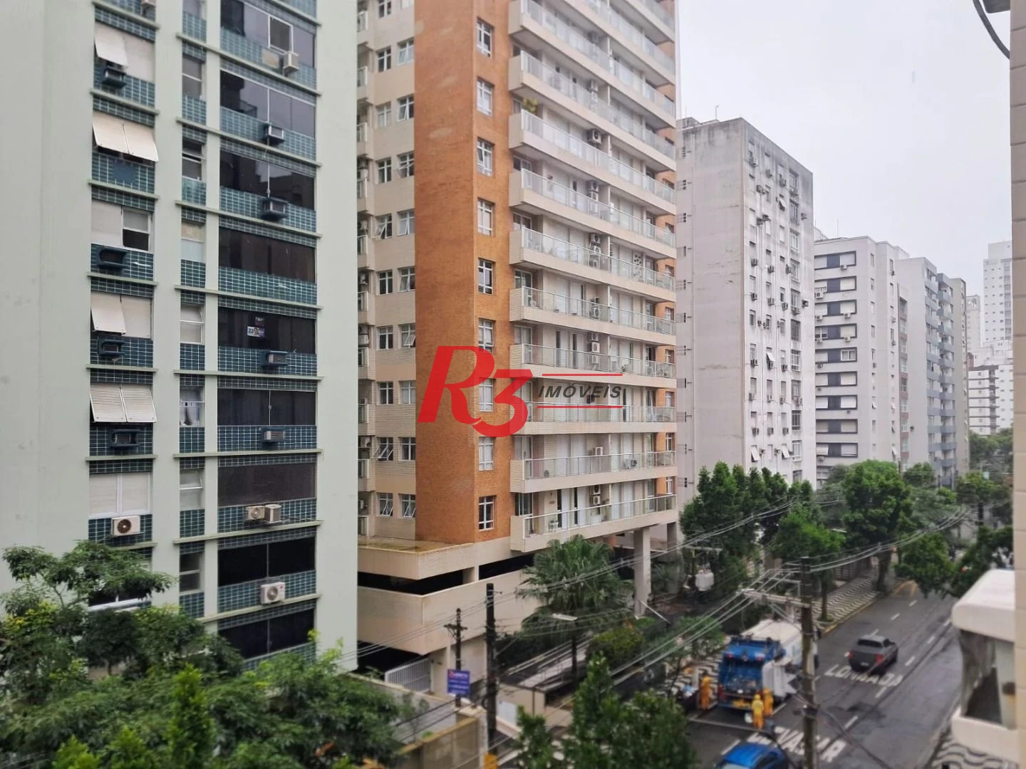 Apartamento com 2 dormitórios à venda, 153 m² por R$ 700.000,00 - Gonzaga - Santos/SP