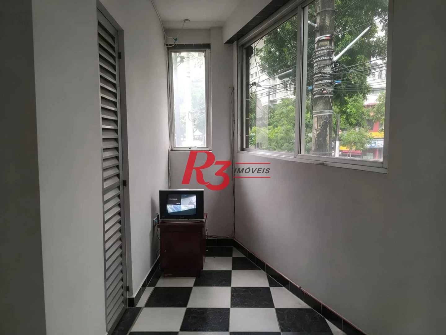 Sobrado com 2 dormitórios à venda, 180 m² por R$ 639.000,00 - Marapé - Santos/SP