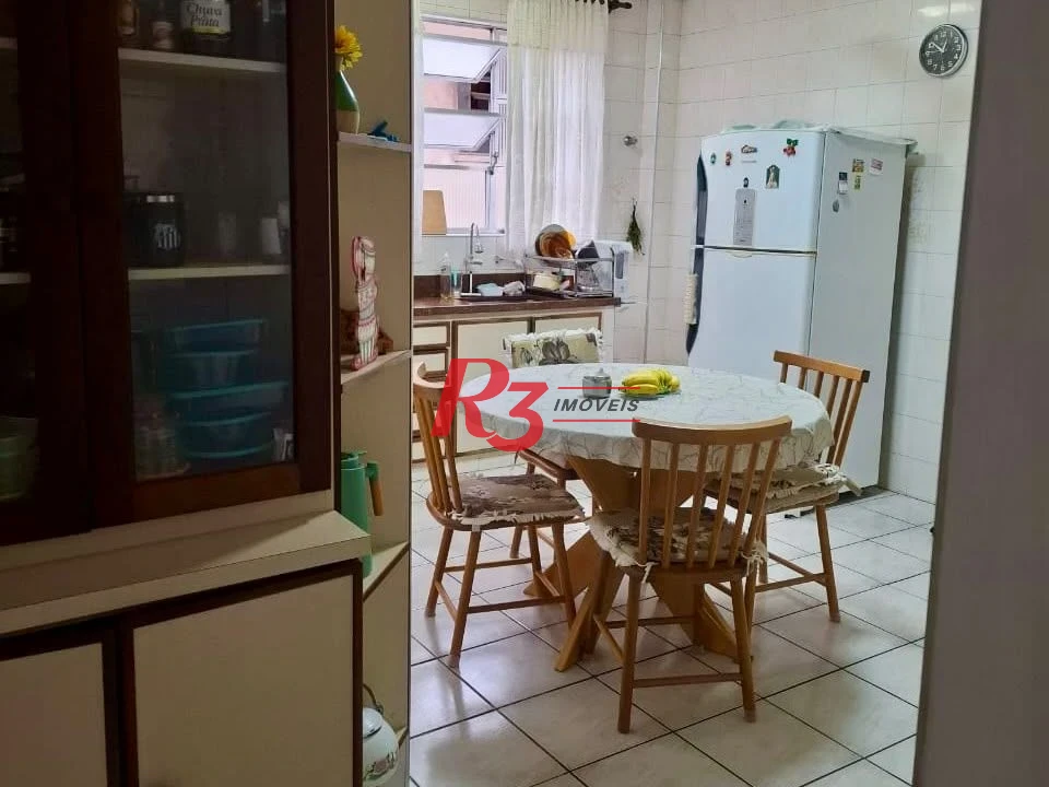 Apartamento com 3 dormitórios à venda, 108 m² por R$ 660.000,00 - Embaré - Santos/SP