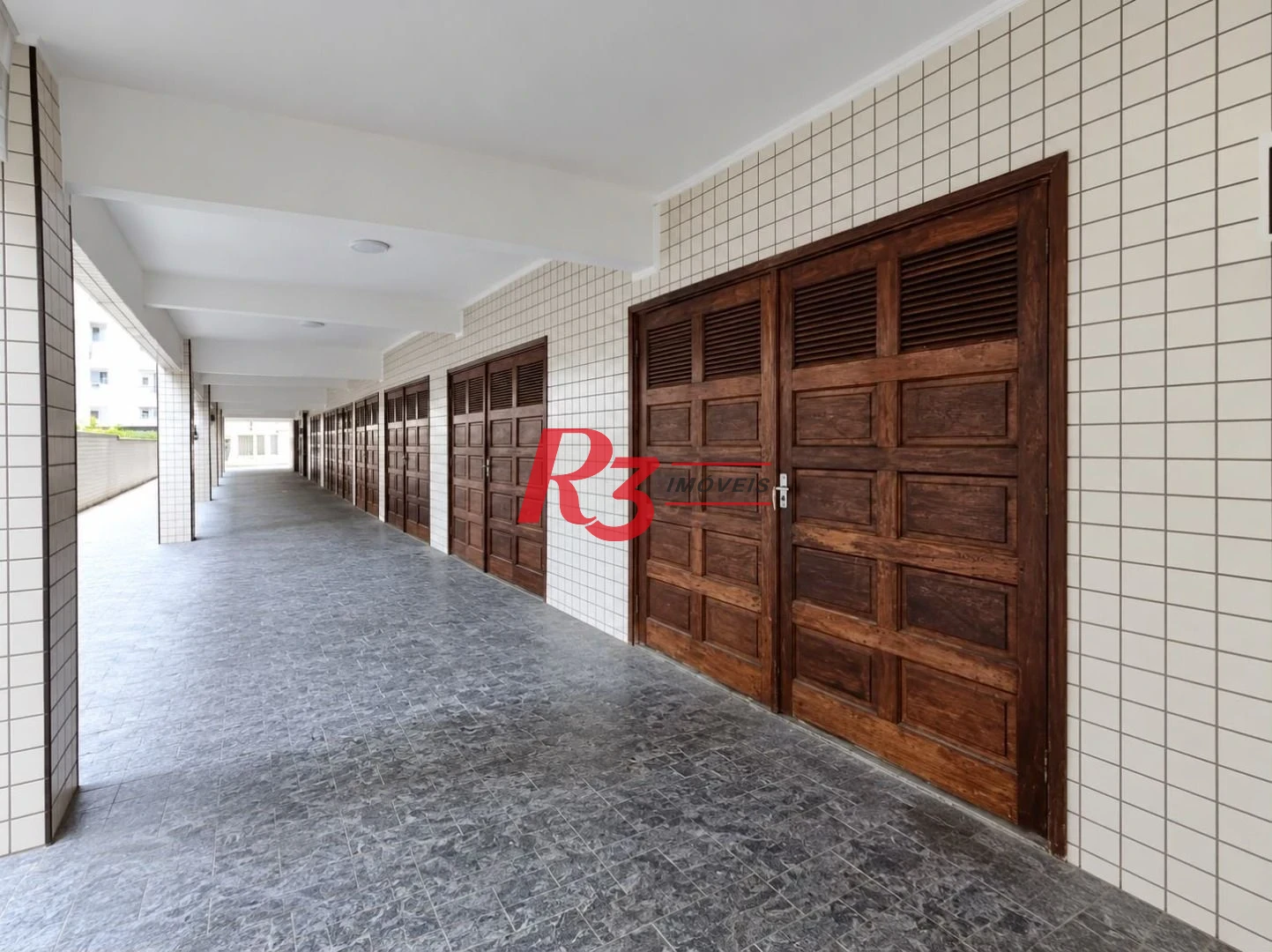Apartamento com 3 dormitórios à venda, 108 m² por R$ 660.000,00 - Embaré - Santos/SP