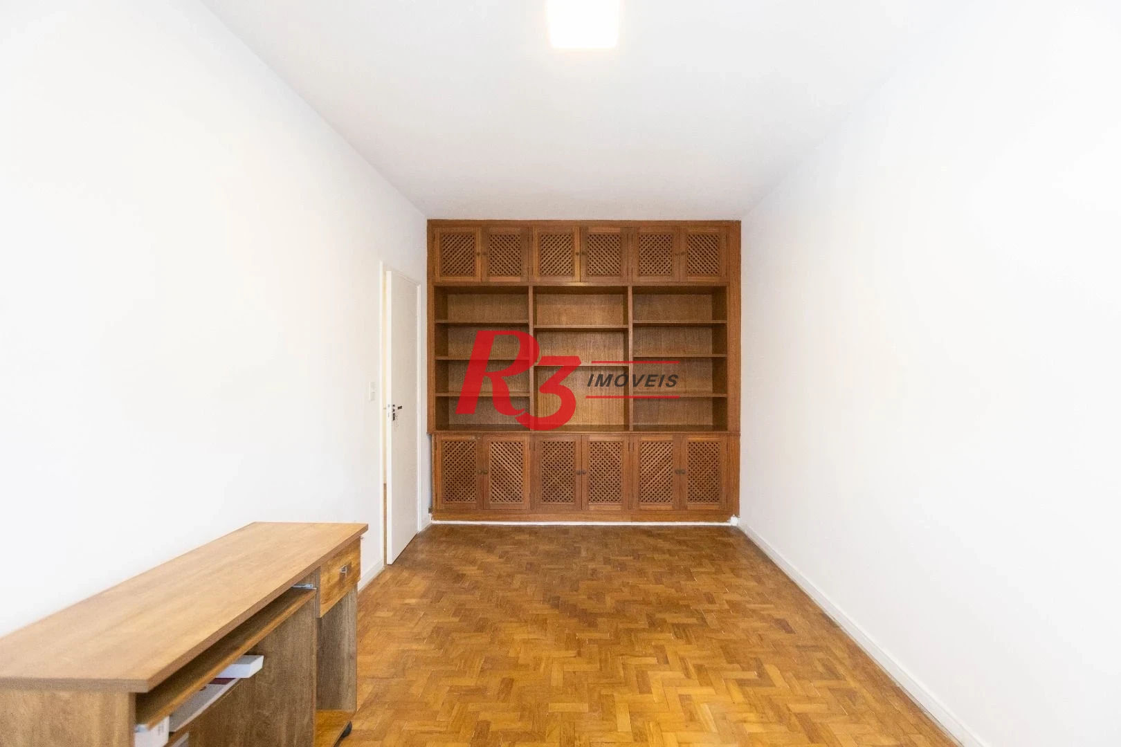 Apartamento com 3 dormitórios sendo 2 suítes - à venda, 146 m² por R$ 950.000 - Ponta da Praia - Santos/SP