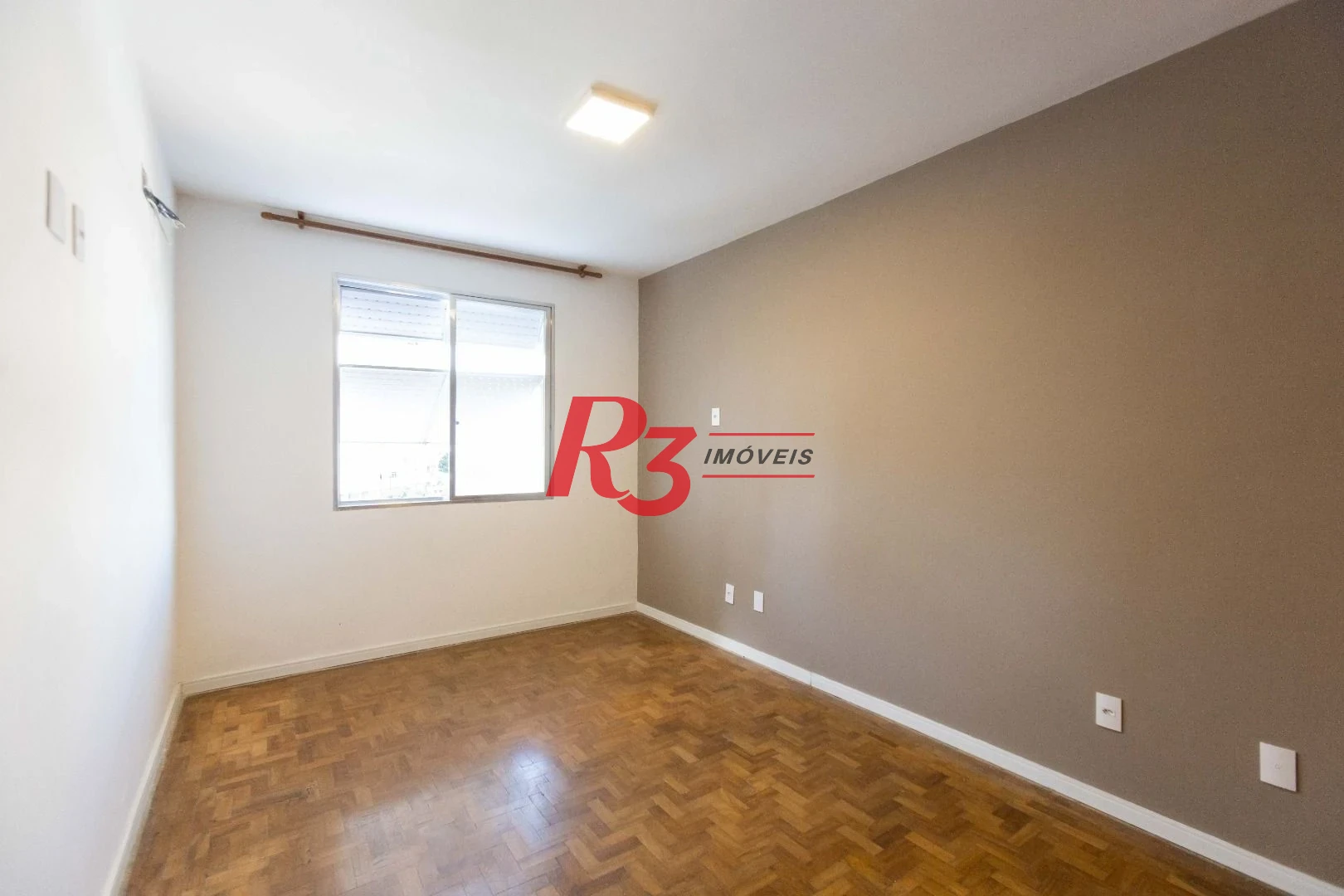 Apartamento com 3 dormitórios sendo 2 suítes - à venda, 146 m² por R$ 950.000 - Ponta da Praia - Santos/SP