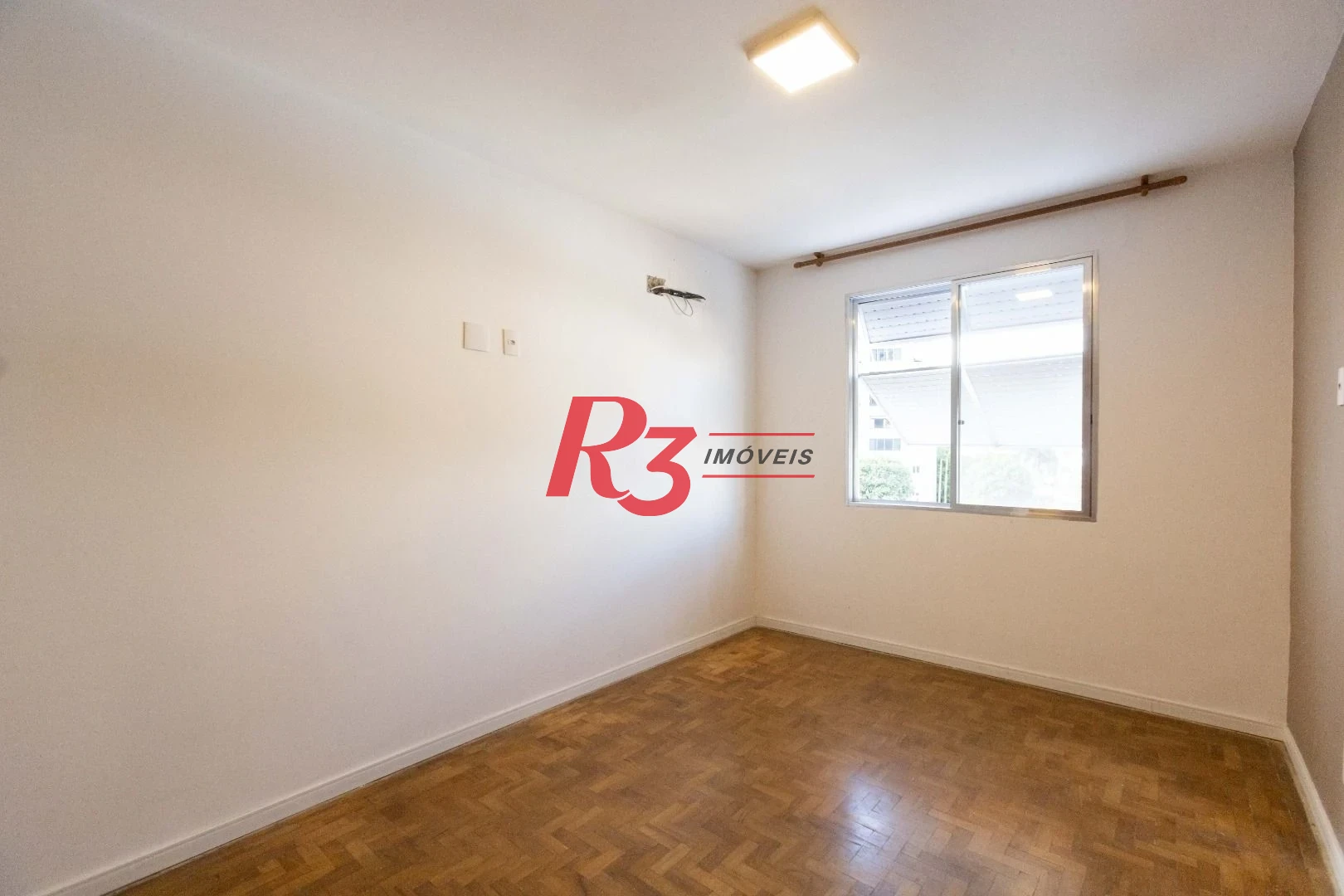 Apartamento com 3 dormitórios sendo 2 suítes - à venda, 146 m² por R$ 950.000 - Ponta da Praia - Santos/SP
