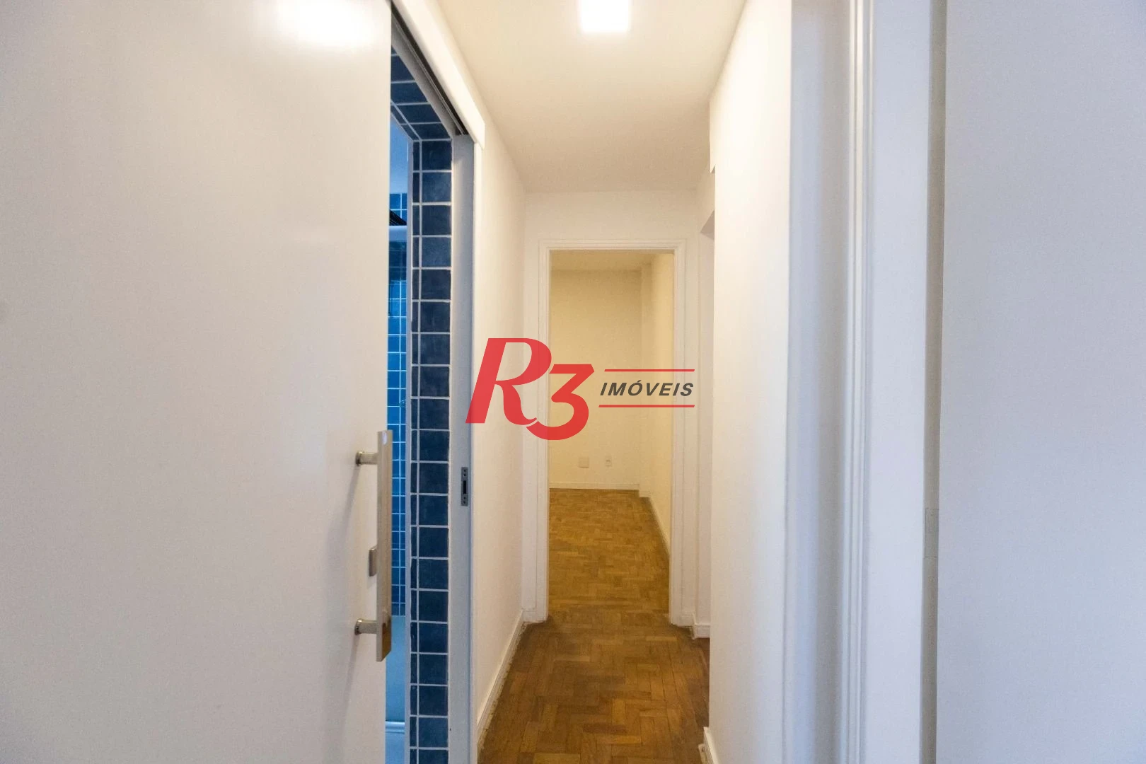 Apartamento com 3 dormitórios sendo 2 suítes - à venda, 146 m² por R$ 950.000 - Ponta da Praia - Santos/SP