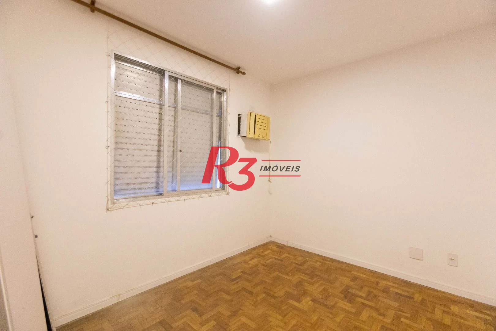 Apartamento com 3 dormitórios sendo 2 suítes - à venda, 146 m² por R$ 950.000 - Ponta da Praia - Santos/SP
