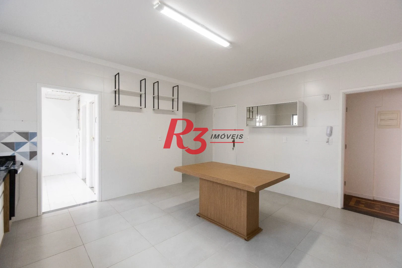 Apartamento com 3 dormitórios sendo 2 suítes - à venda, 146 m² por R$ 950.000 - Ponta da Praia - Santos/SP